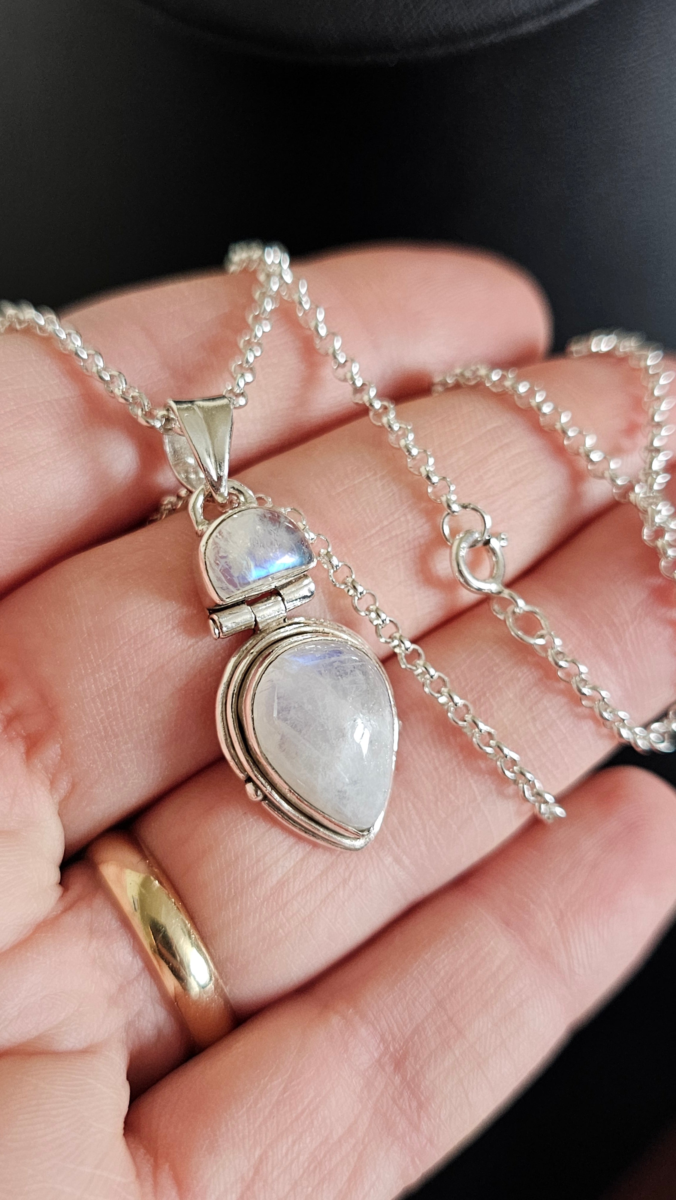 Vintage 925 Sterling Silver Double Moonstone Teardrop Pendant Necklace - 18"