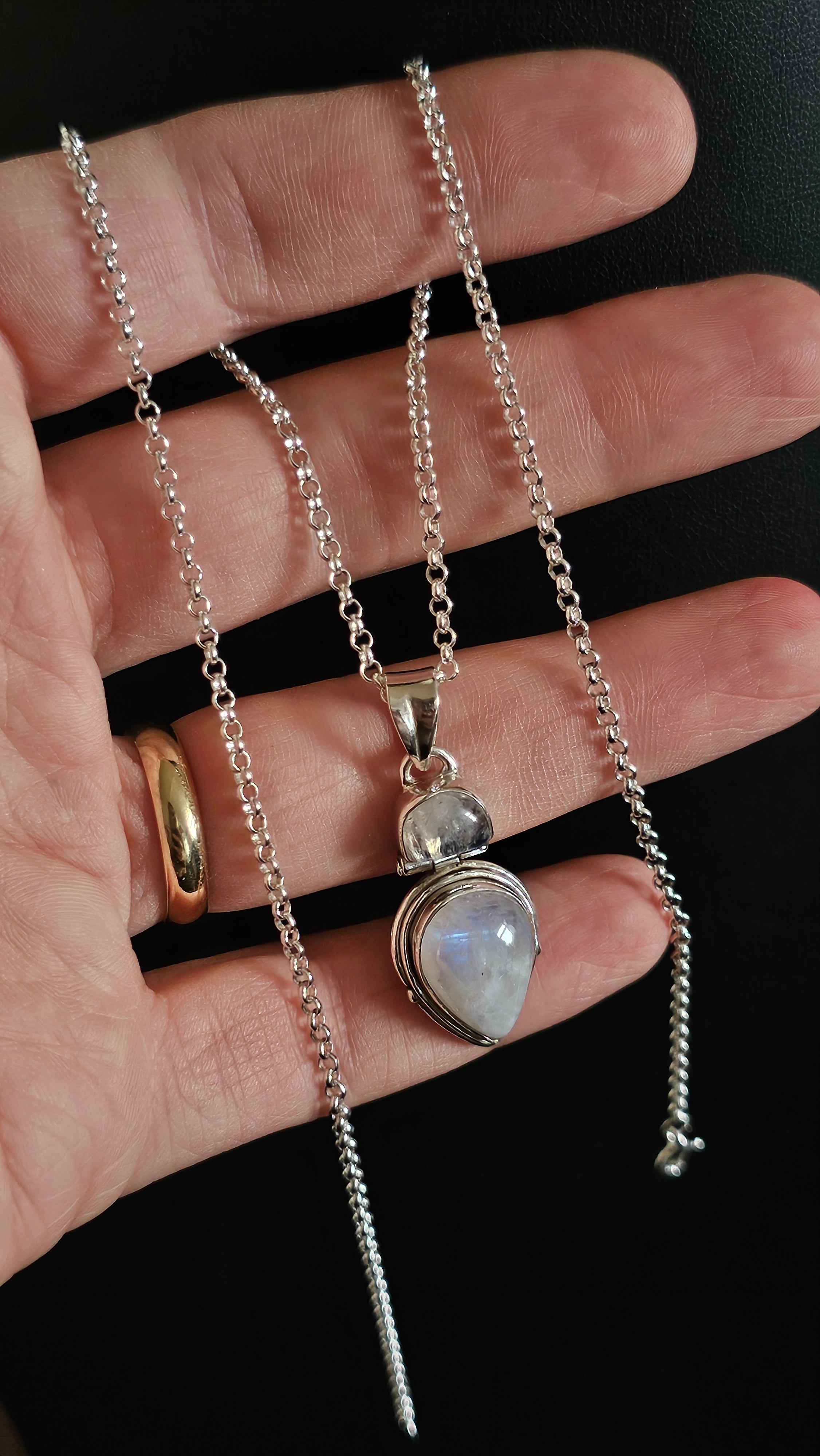 Vintage 925 Sterling Silver Double Moonstone Teardrop Pendant Necklace - 18"