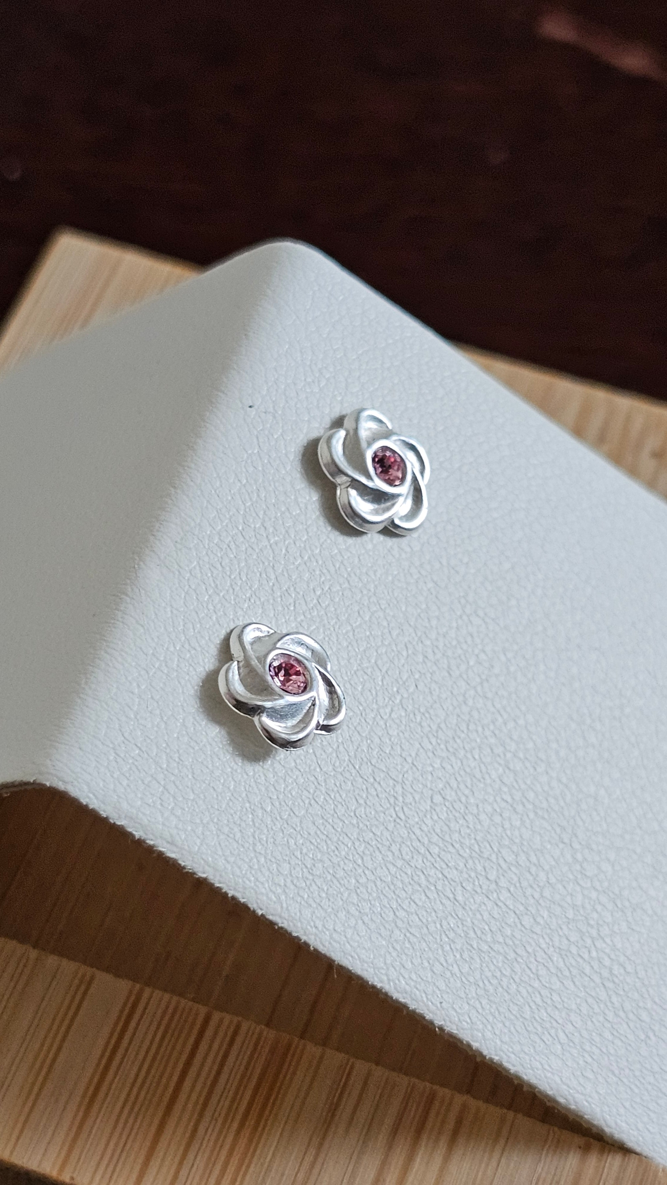 Elegant 925 Sterling Silver Pink Stone Floral Stud Earrings