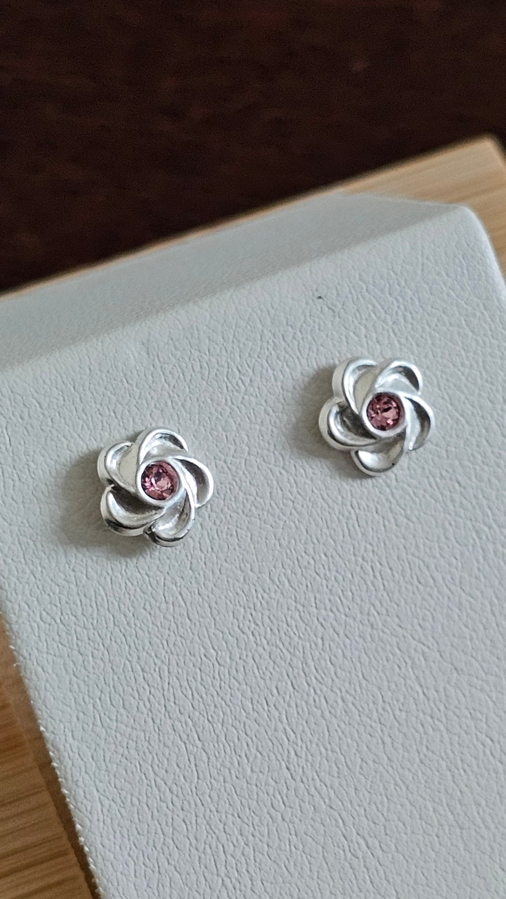 Elegant 925 Sterling Silver Pink Stone Floral Stud Earrings