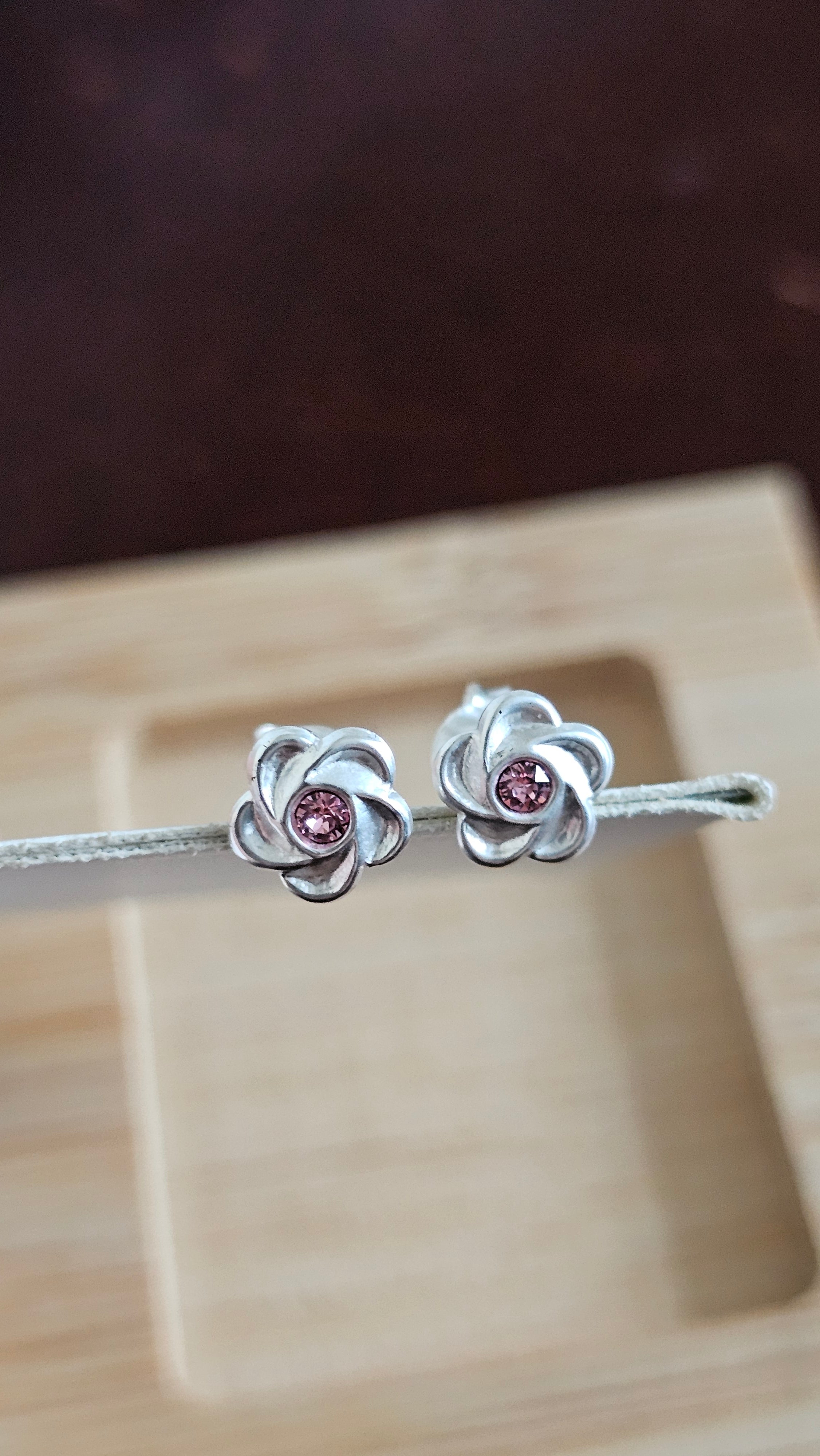 Elegant 925 Sterling Silver Pink Stone Floral Stud Earrings