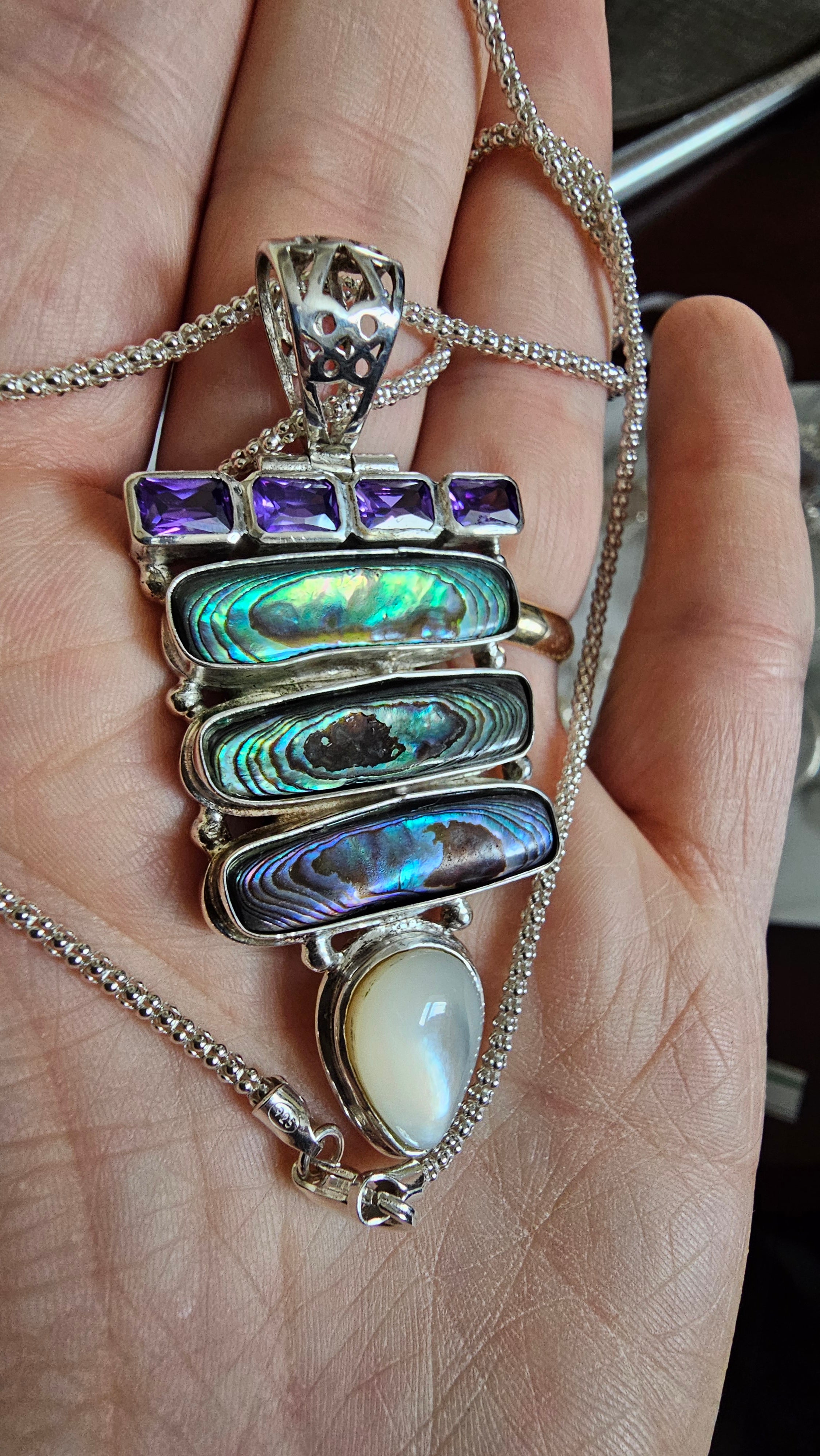 925 Sterling Silver Abalone & Mother of Pearl Statement Pendant Necklace 24.5"