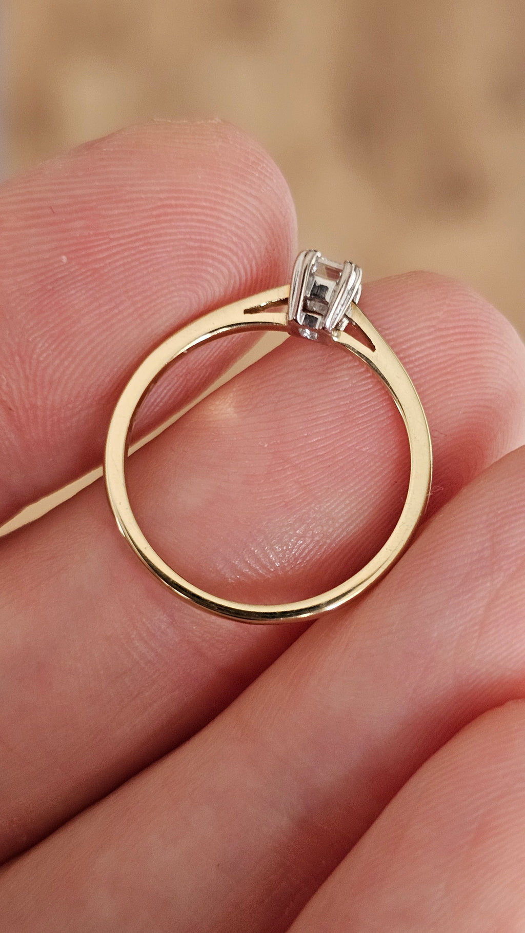 18ct Gold Natural Emerald-Cut Diamond Solitaire Ring (0.26ct, F/SI1) - Size L½