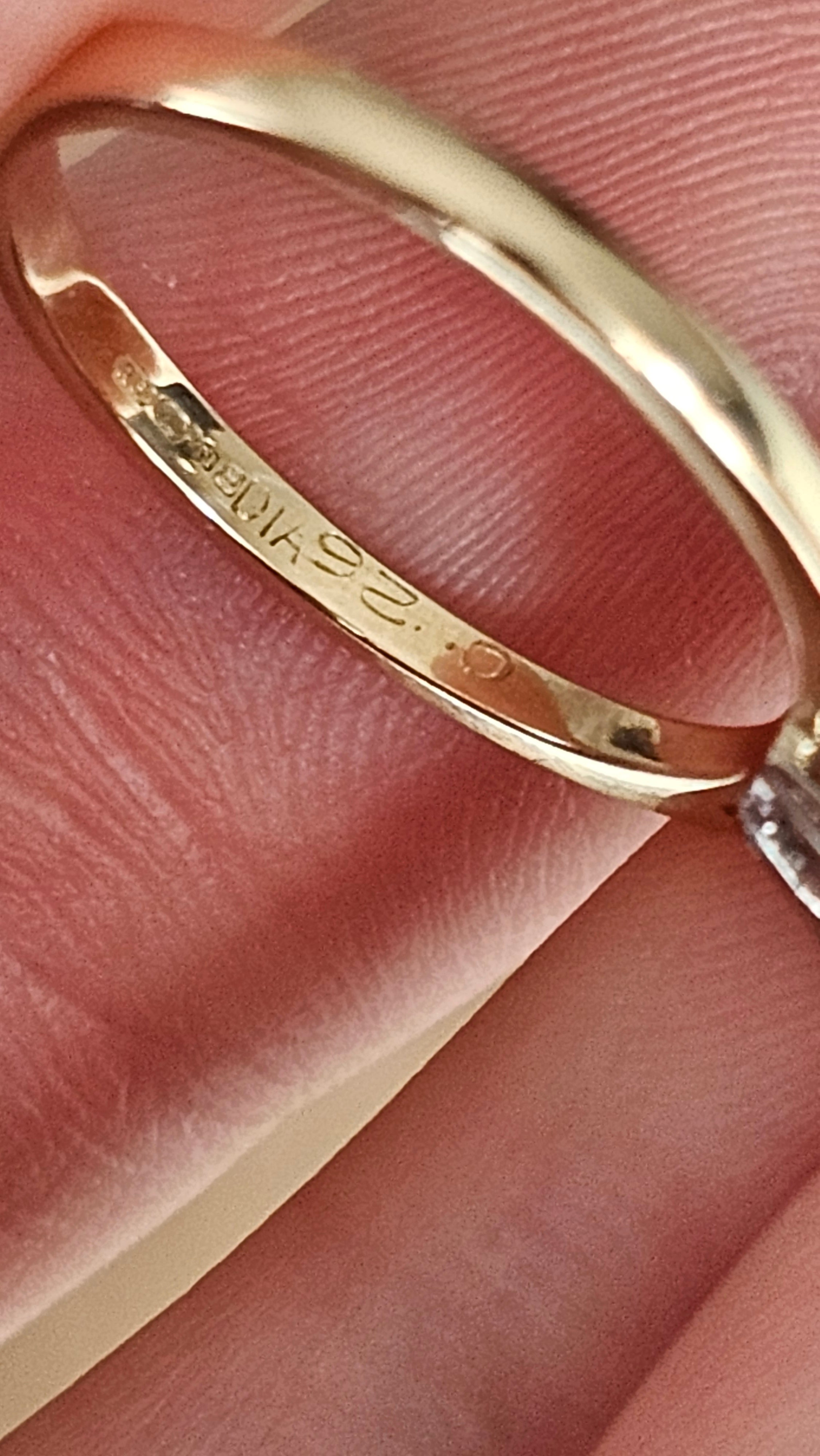 18ct Gold Natural Emerald-Cut Diamond Solitaire Ring (0.26ct, F/SI1) - Size L½