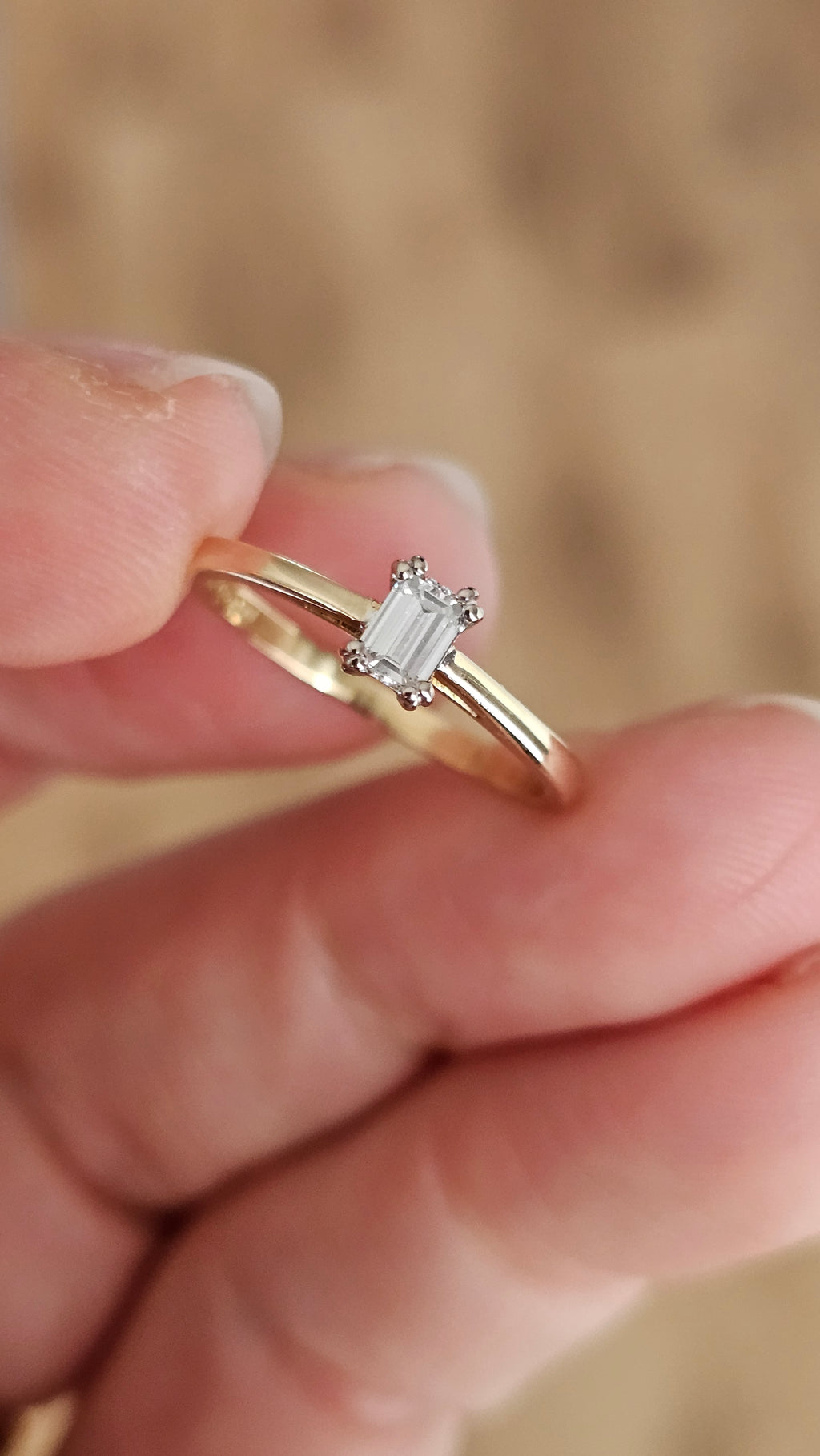 18ct Gold Natural Emerald-Cut Diamond Solitaire Ring (0.26ct, F/SI1) - Size L½