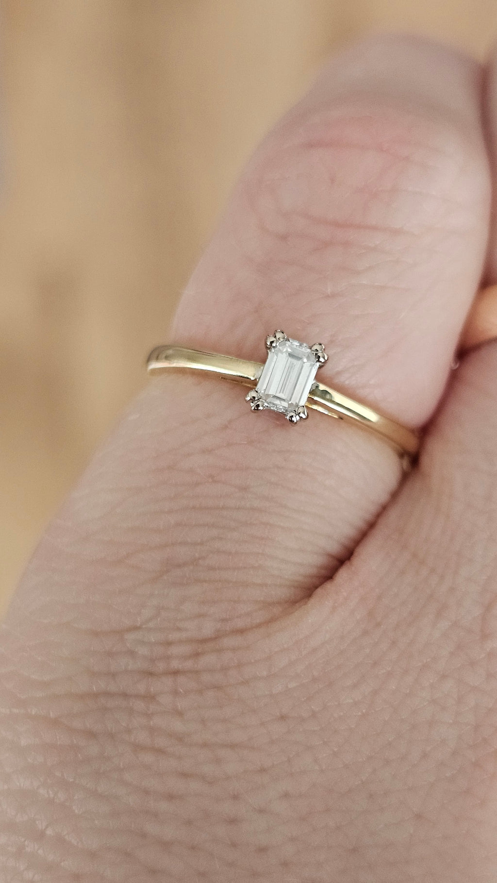 18ct Gold Natural Emerald-Cut Diamond Solitaire Ring (0.26ct, F/SI1) - Size L½