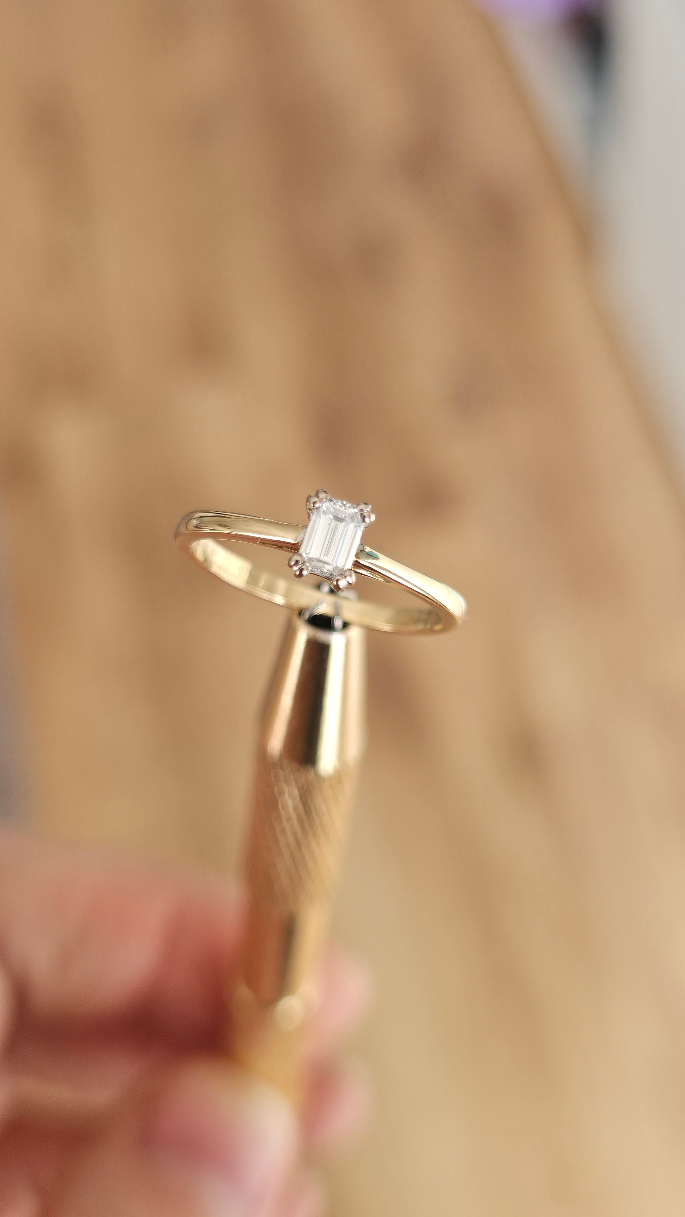 18ct Gold Natural Emerald-Cut Diamond Solitaire Ring (0.26ct, F/SI1) - Size L½