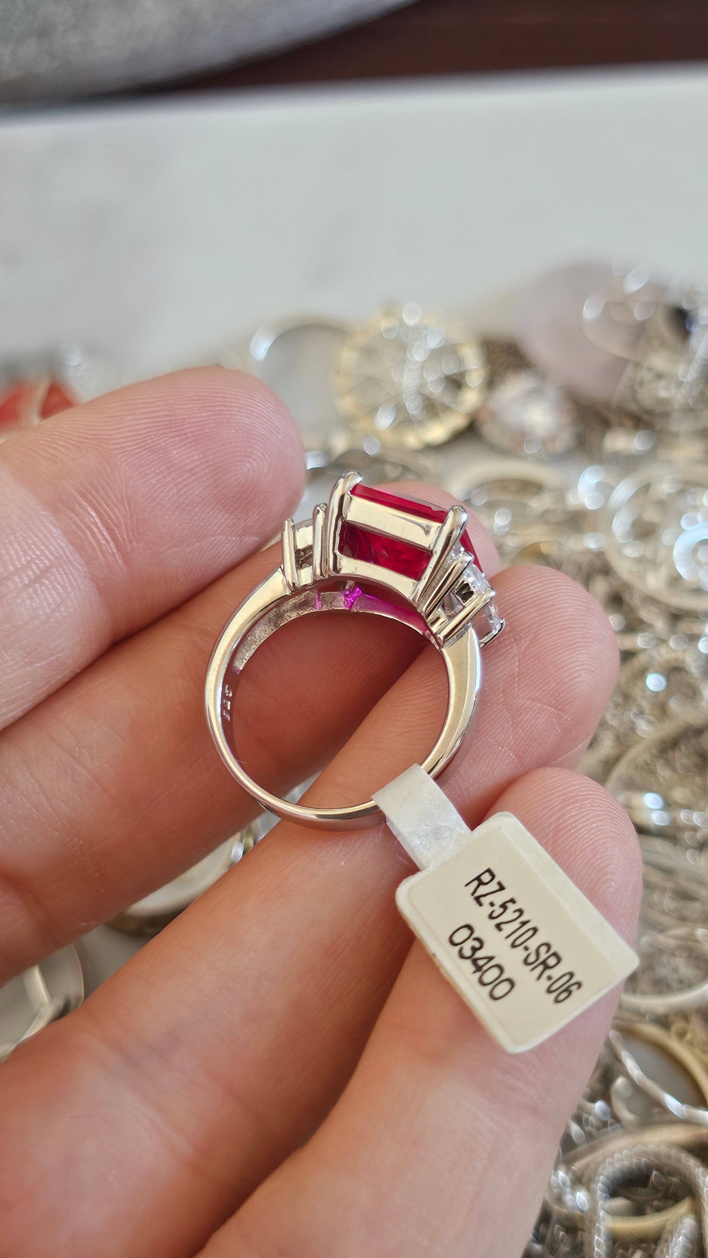 Elegant 925 Sterling Silver Red AAA CZ Statement Ring Size M