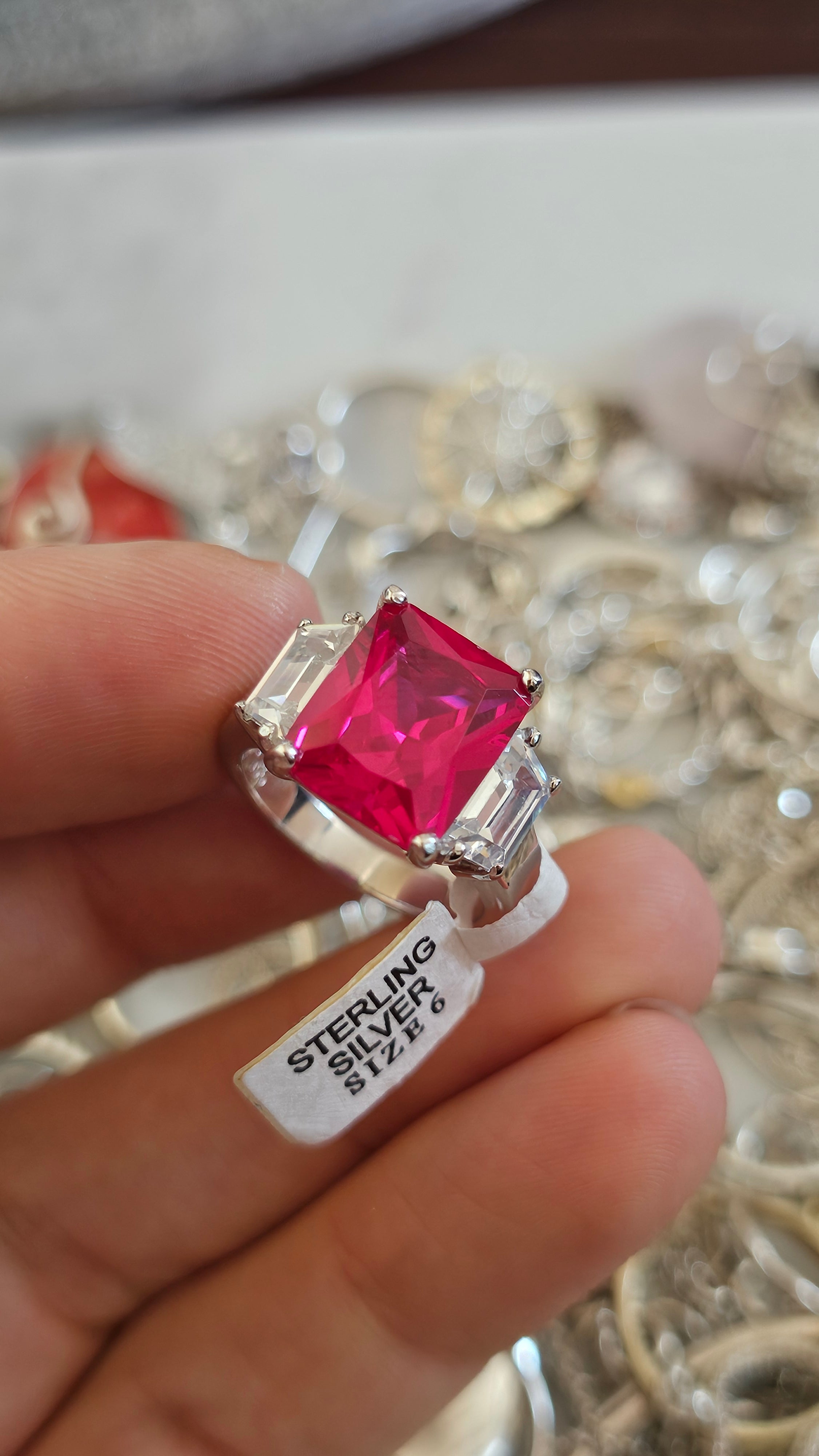 Elegant 925 Sterling Silver Red AAA CZ Statement Ring Size M