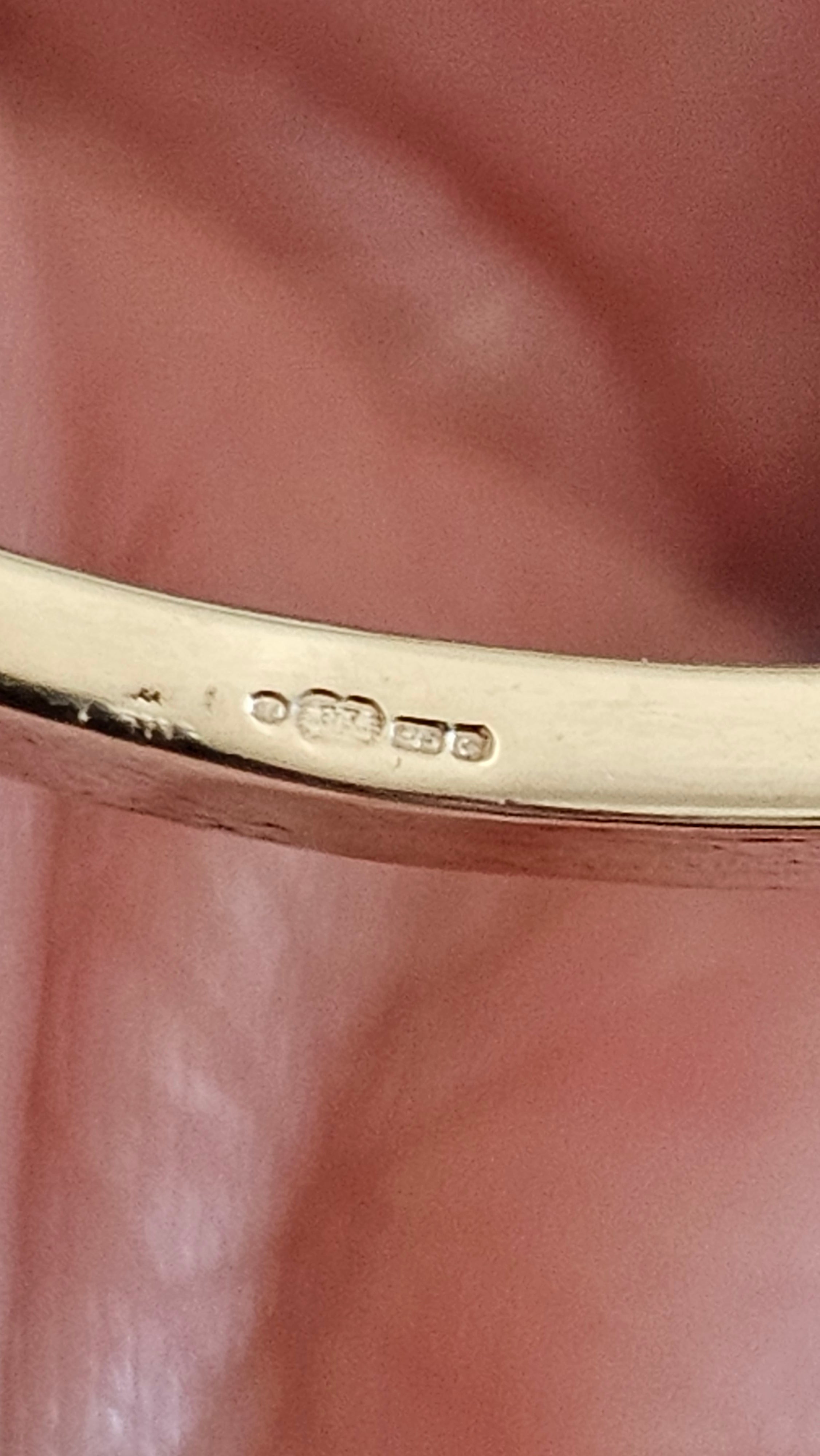 Vintage 9ct Yellow Gold Natural Sapphire & Diamond Hinged Bangle
