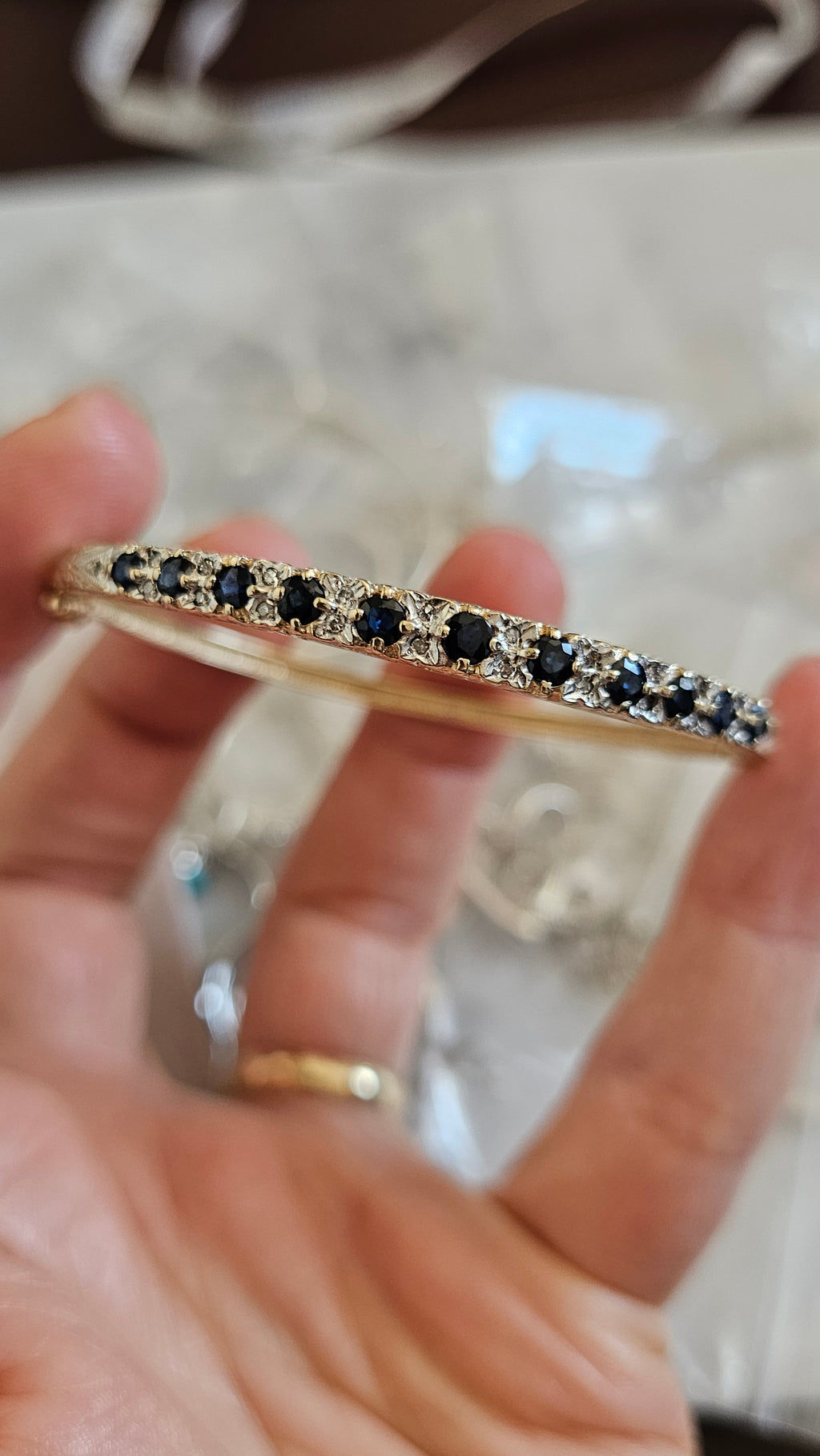 Vintage 9ct Yellow Gold Natural Sapphire & Diamond Hinged Bangle