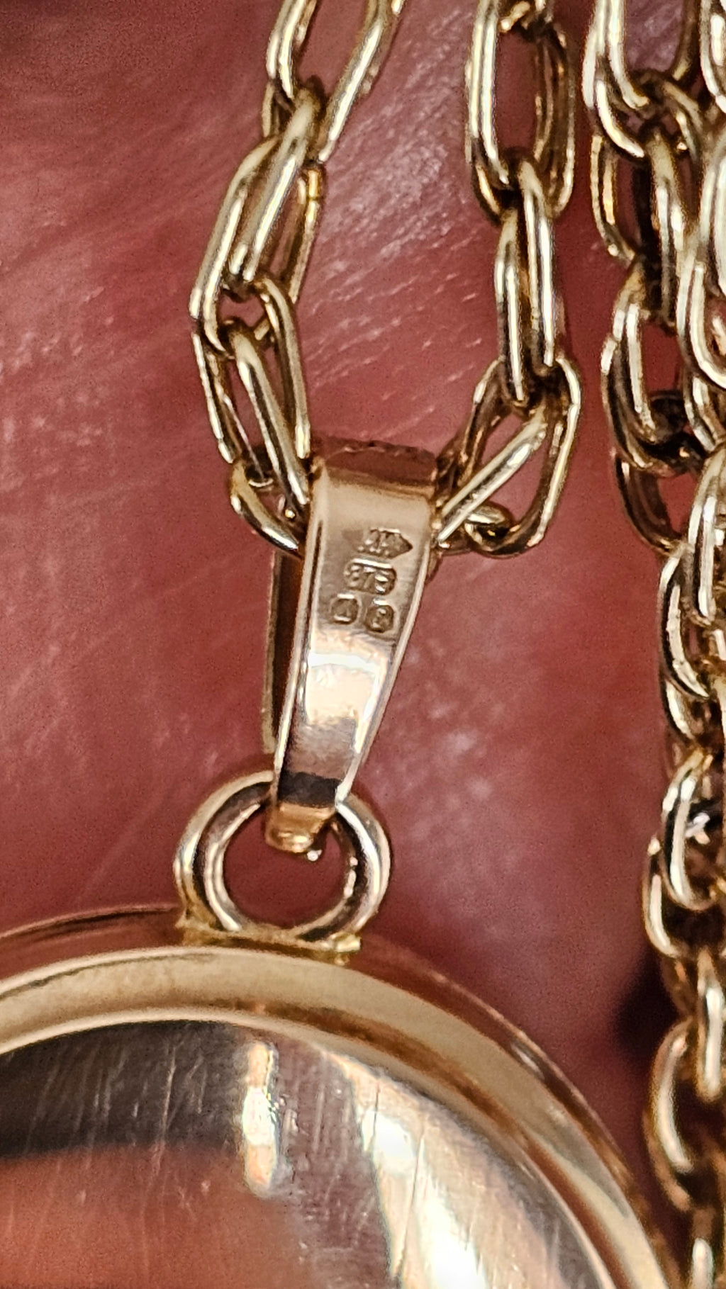 Vintage 9ct Yellow Gold Engraved Oval Locket & Chain Necklace 24"9.16g