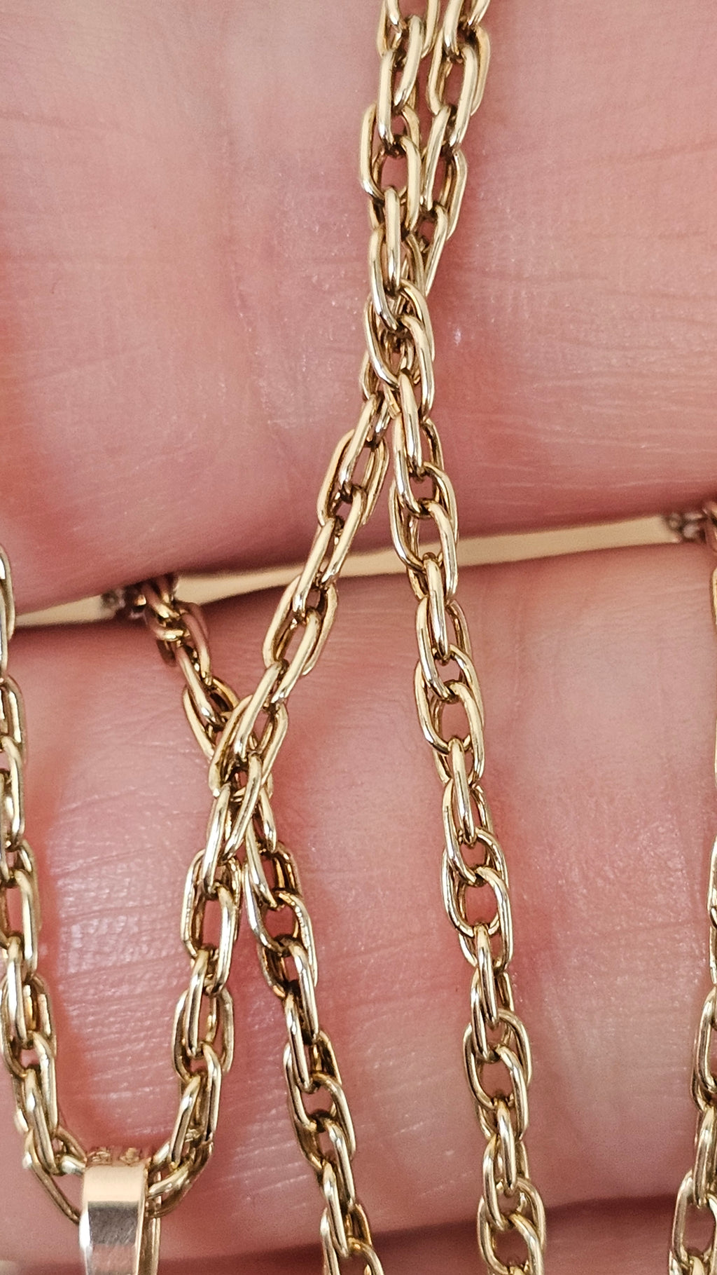 Vintage 9ct Yellow Gold Engraved Oval Locket & Chain Necklace 24"9.16g