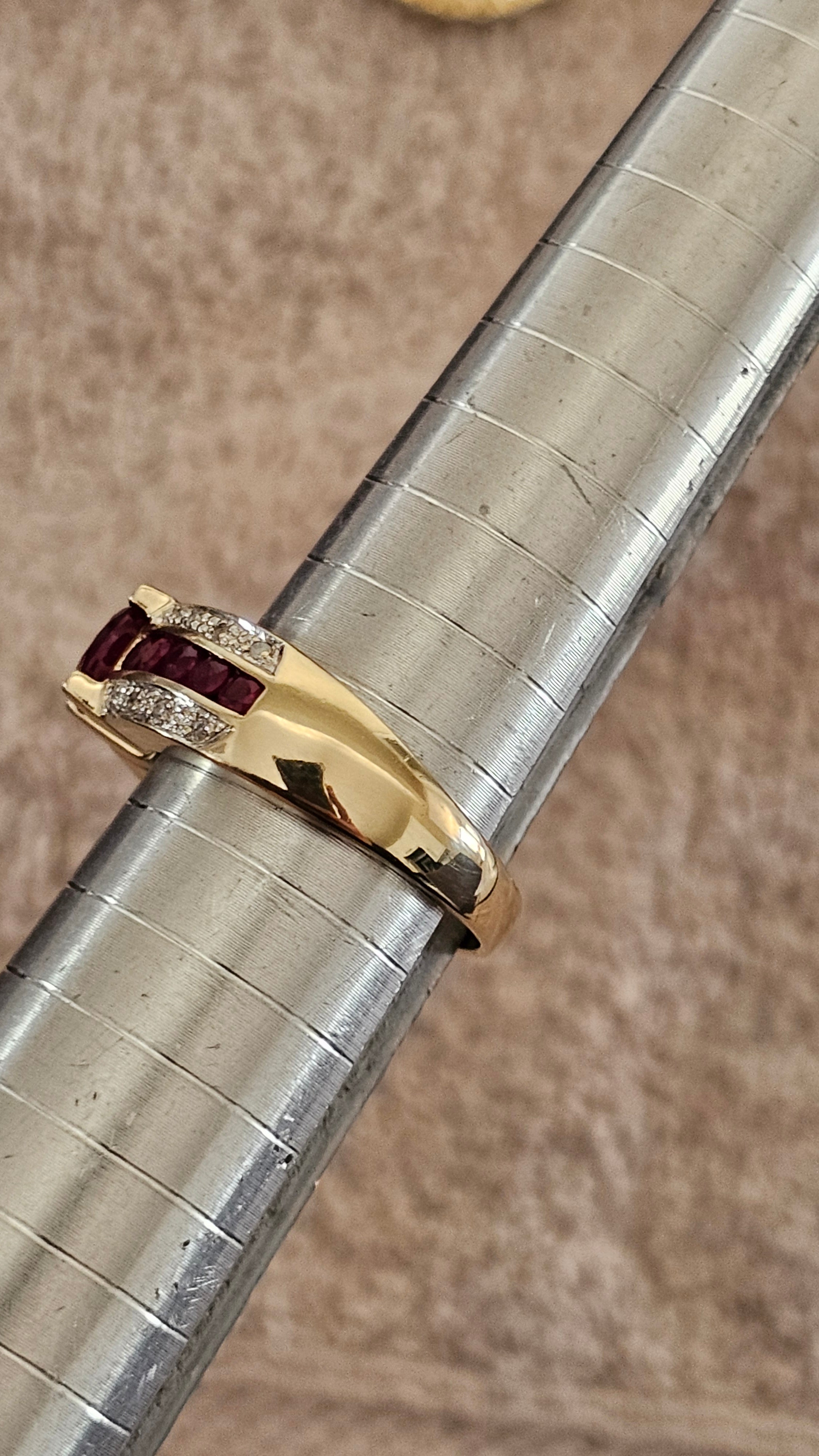 9ct Yellow Gold Ruby and Diamond Ring , size N , 4.58 grams