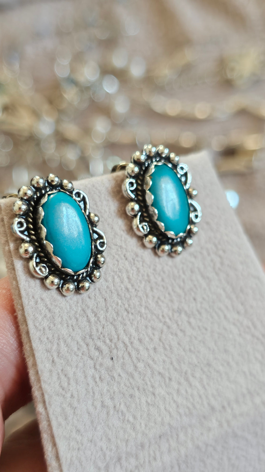 Vintage Southwestern Sterling Silver & Turquoise Scalloped Clip-On Earrings