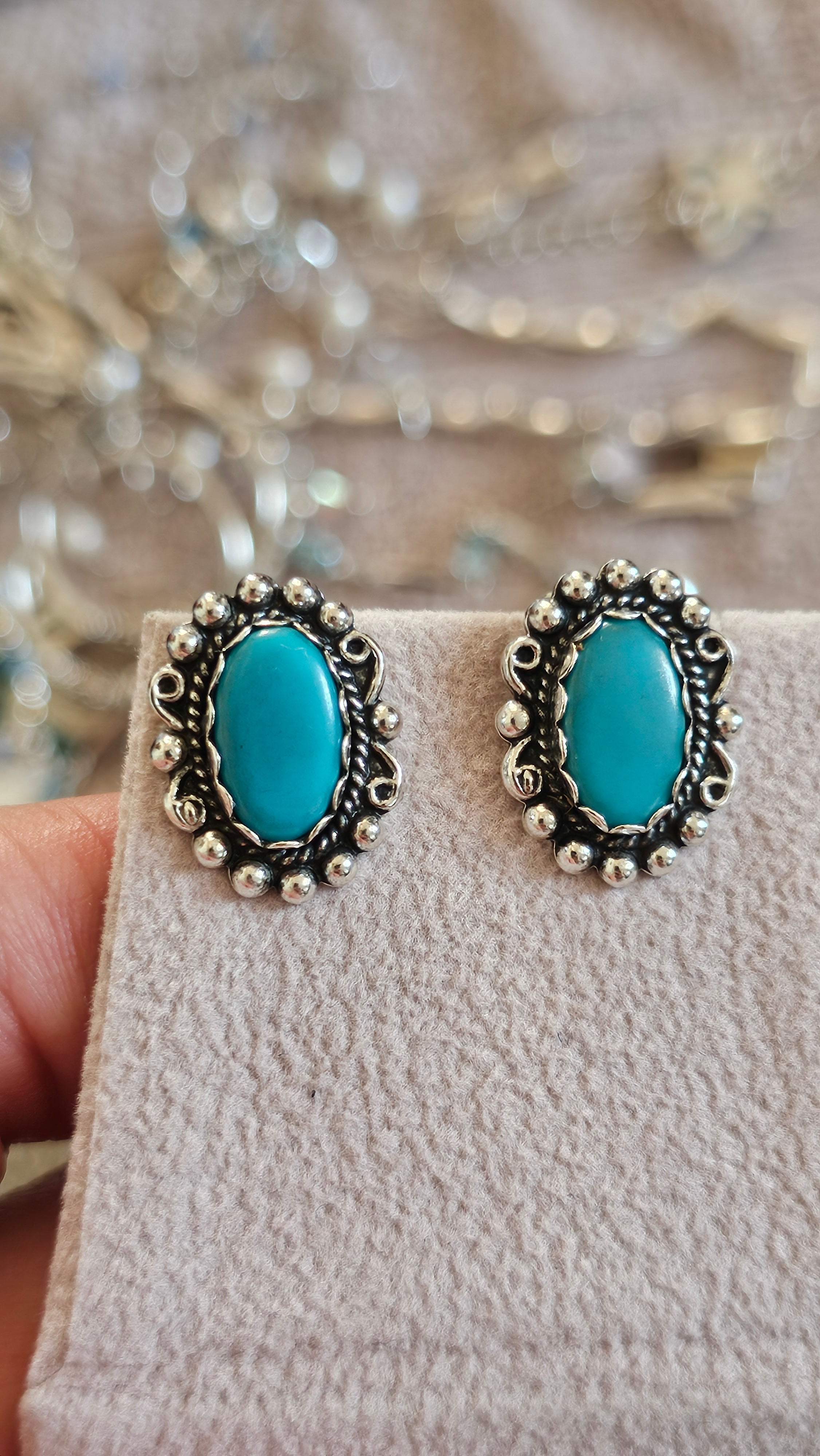 Vintage Southwestern Sterling Silver & Turquoise Scalloped Clip-On Earrings