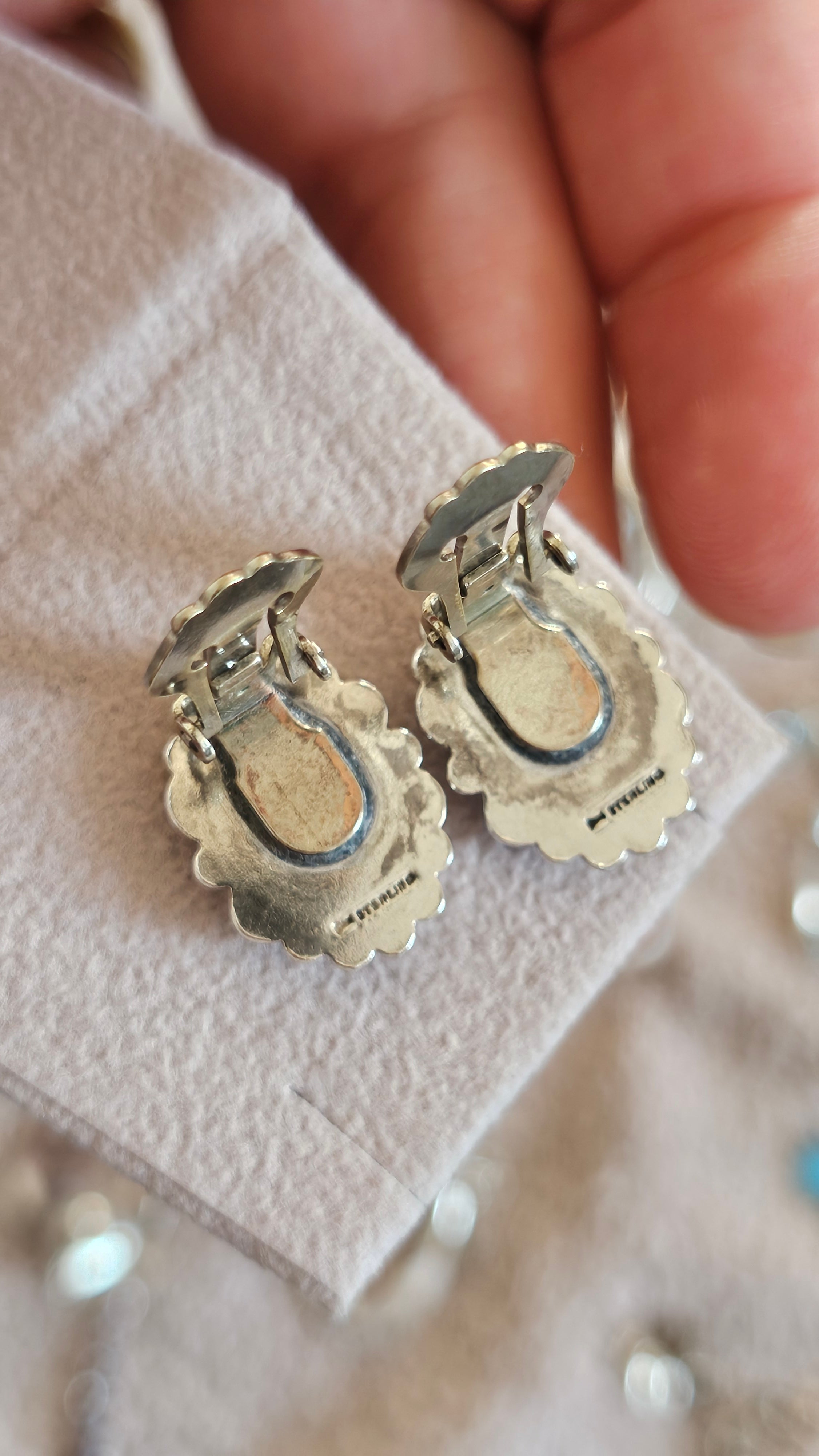 Vintage Southwestern Sterling Silver & Turquoise Scalloped Clip-On Earrings