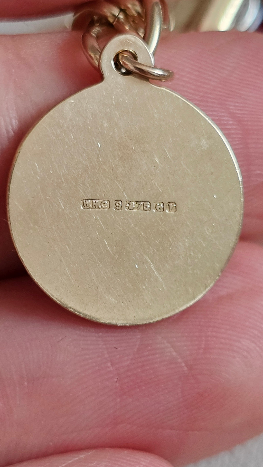Vintage 9ct Yellow Gold Charm Bracelet with Heart Padlock & 5 Charms
