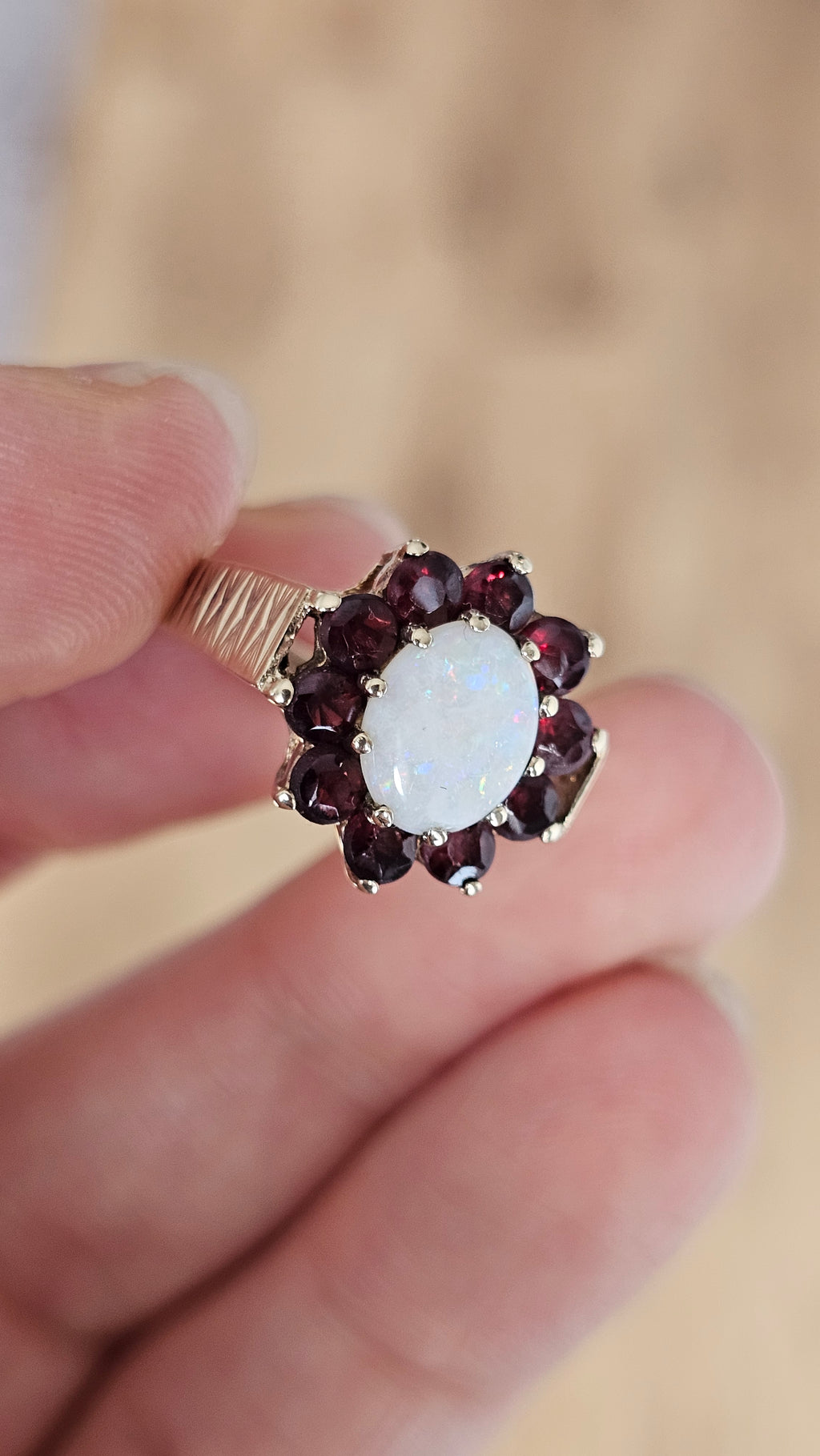 Vintage 9ct Yellow Gold Natural Opal and Garnet Cluster Ring - Size O 1/2