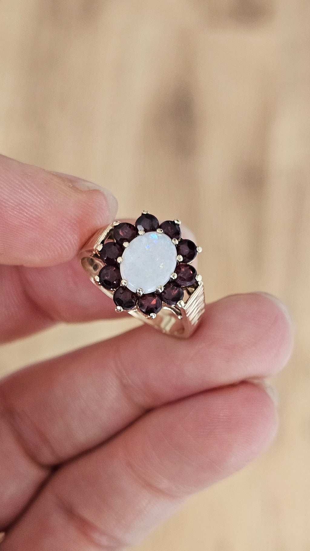 Vintage 9ct Yellow Gold Natural Opal and Garnet Cluster Ring - Size O 1/2