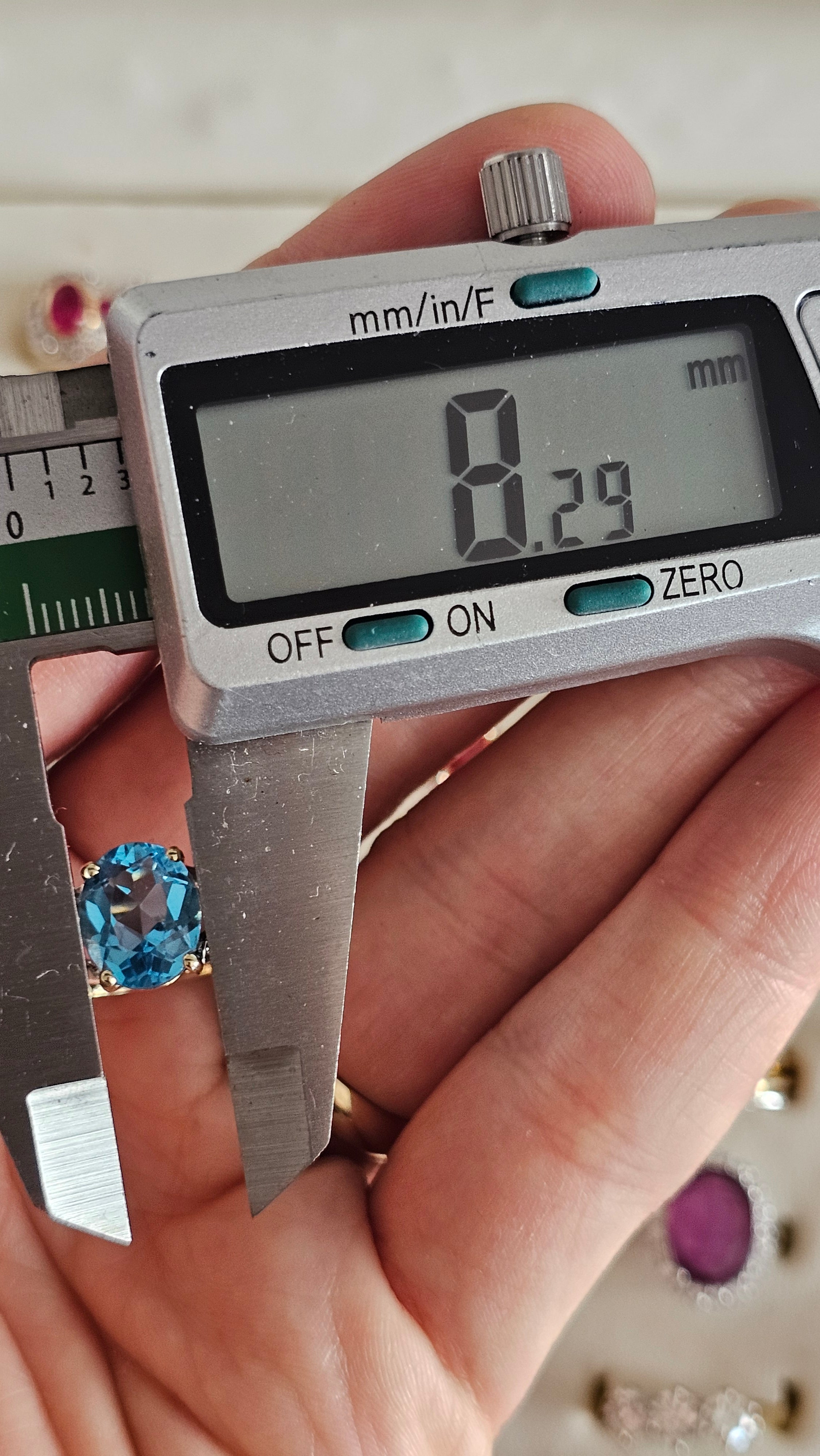 9ct Yellow Gold Oval Swiss Blue Topaz & Diamond Crossover Ring – Size N