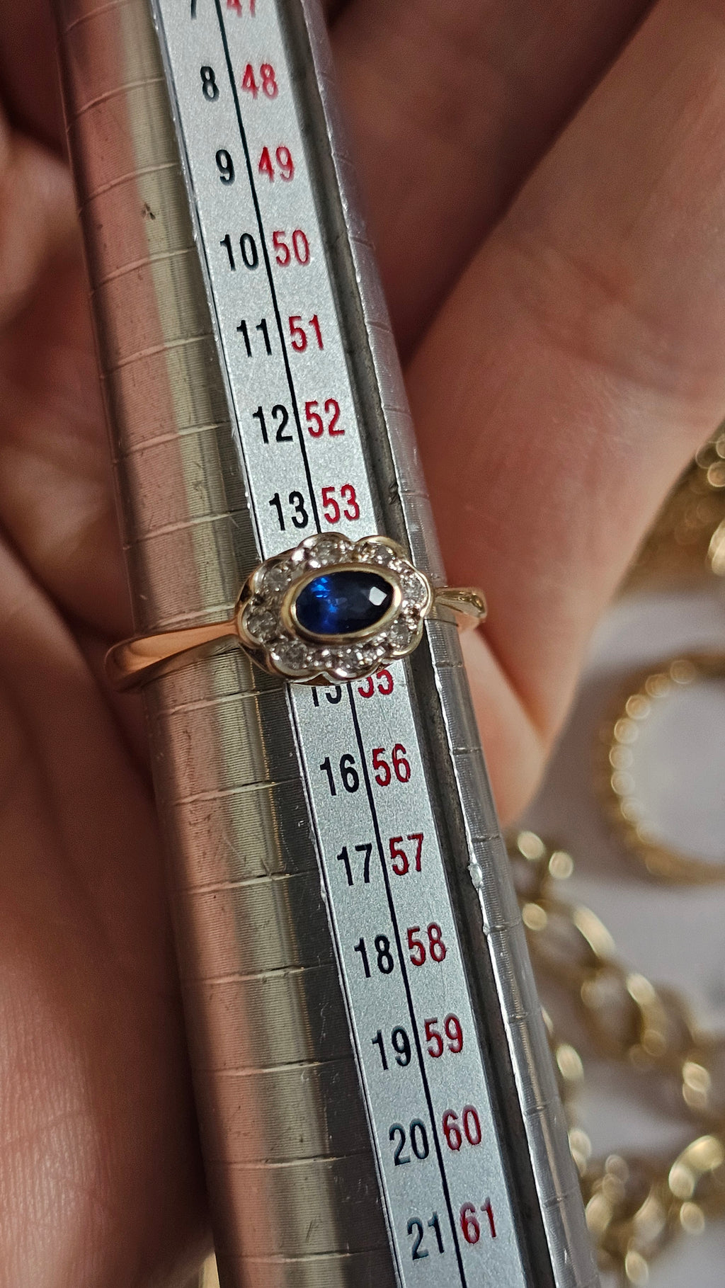9ct Yellow Gold Natural Sapphire & Diamond Cluster Ring – Size N ½