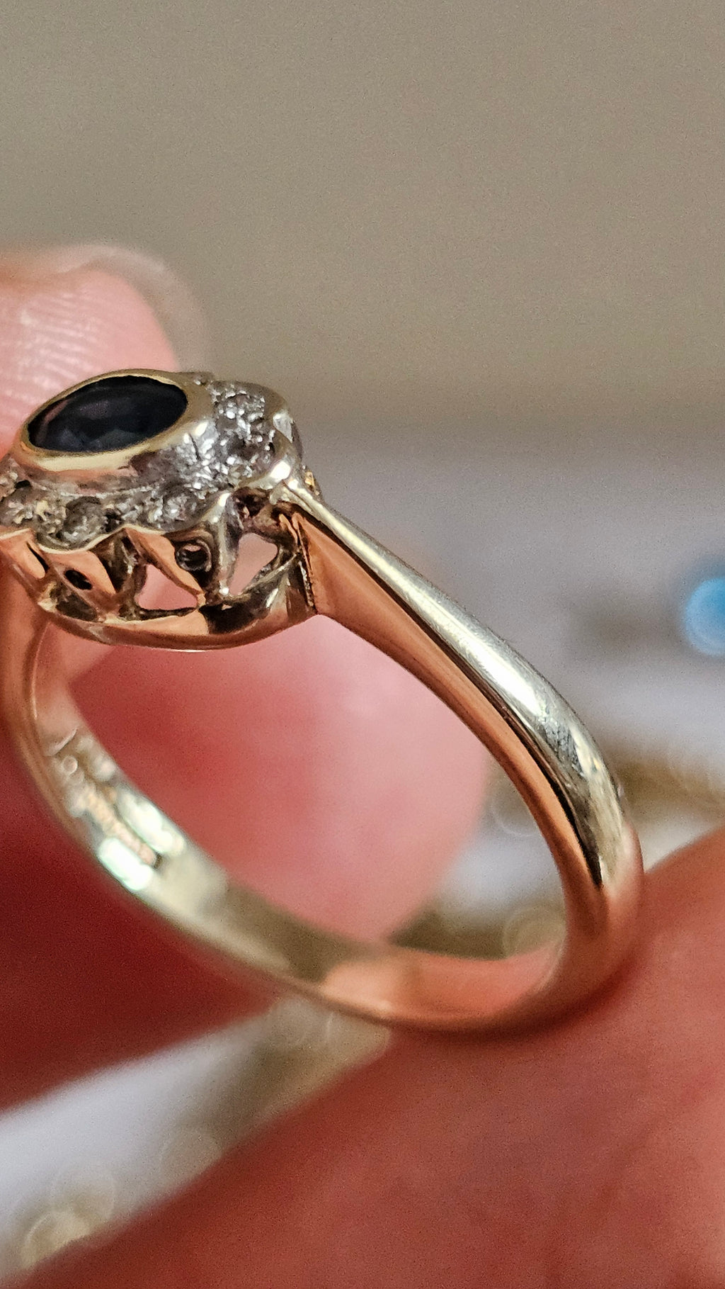9ct Yellow Gold Natural Sapphire & Diamond Cluster Ring – Size N ½