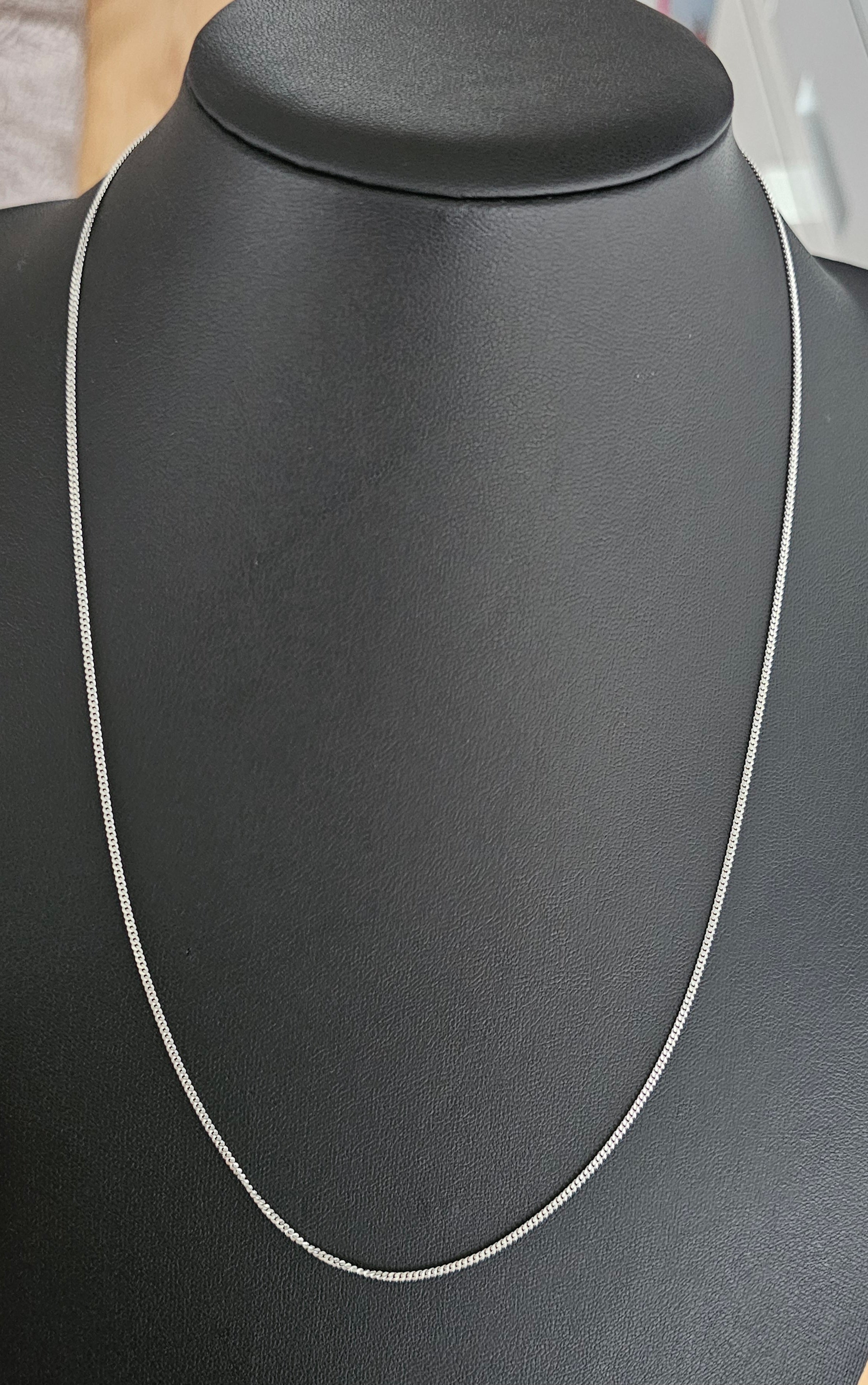 925 Sterling Silver Fine Curb Chain Necklace 18", 1.40mm Width