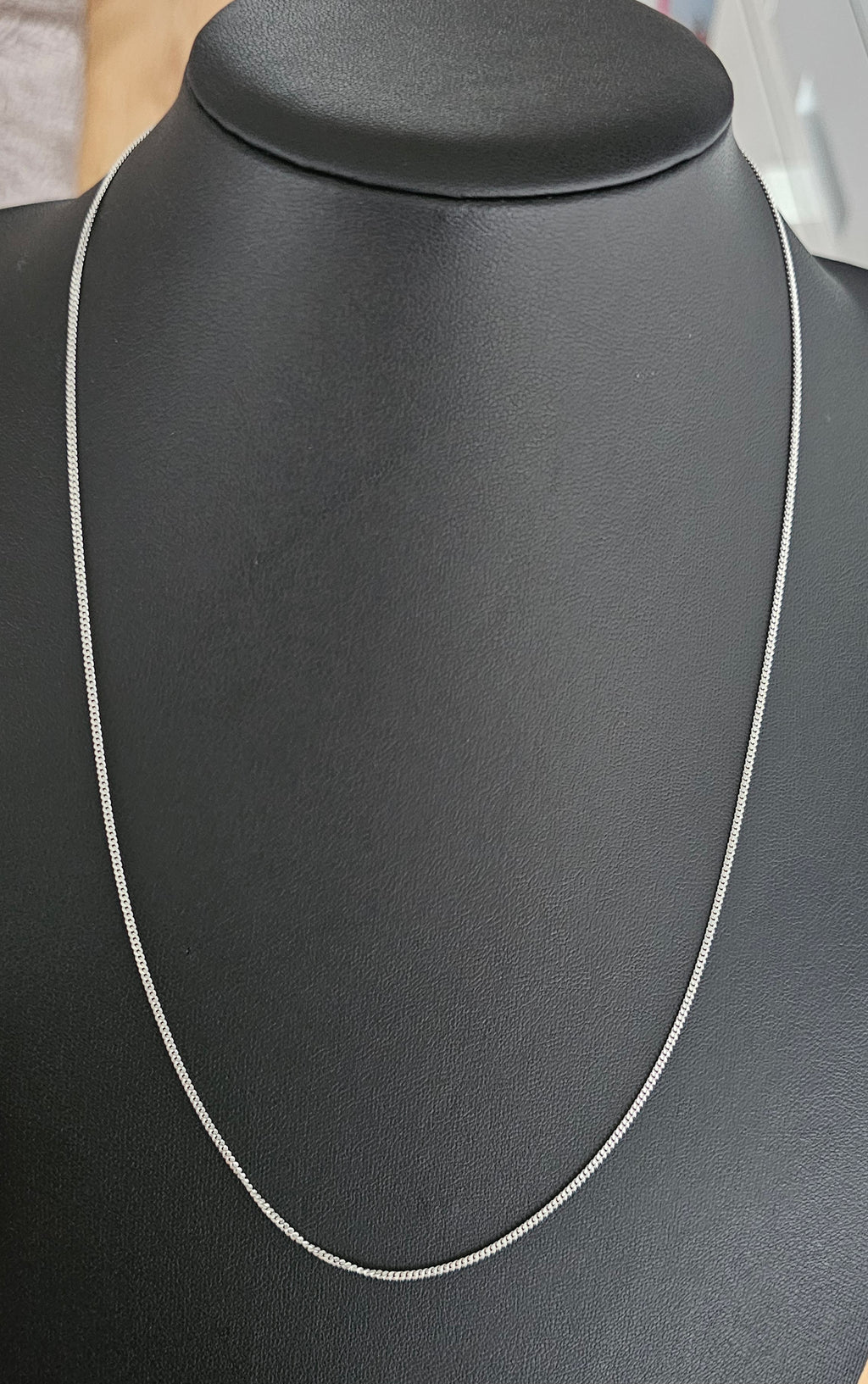 925 Sterling Silver Fine Curb Chain Necklace 22", 1.40mm Width