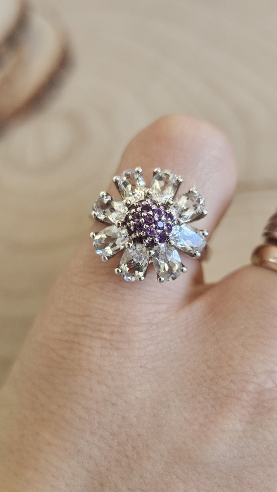 TGGC 925 Sterling Silver Amethyst & White Topaz Flower Ring Size R 1/2