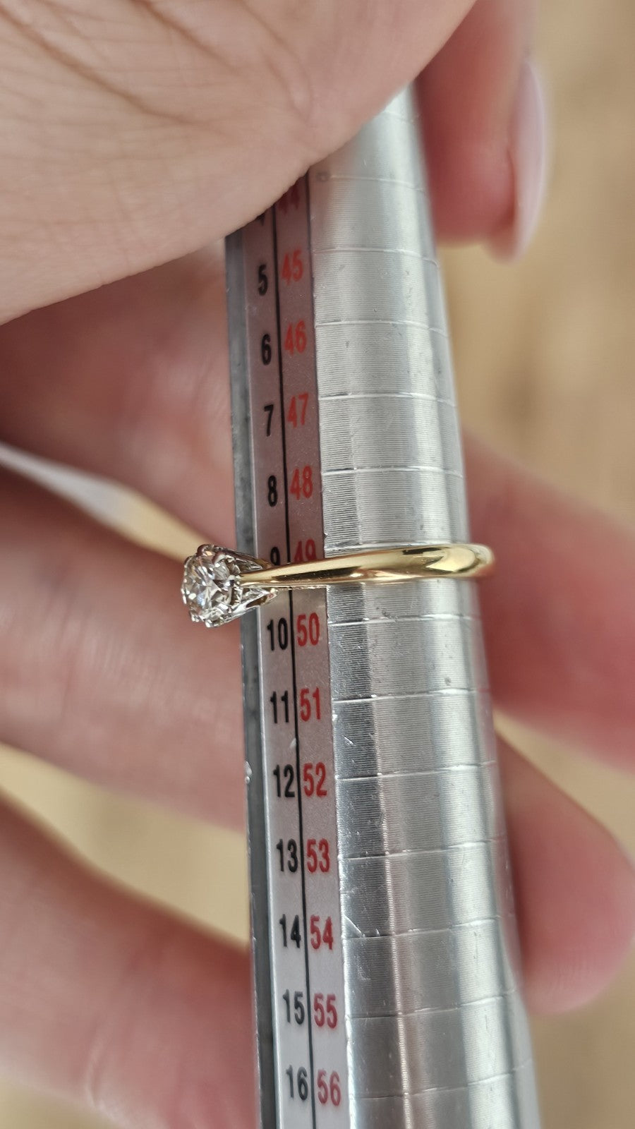 Brawingtons 18ct Yellow Gold Solitaire Round Brilliant Diamond Ring 0.30ct J 1/2
