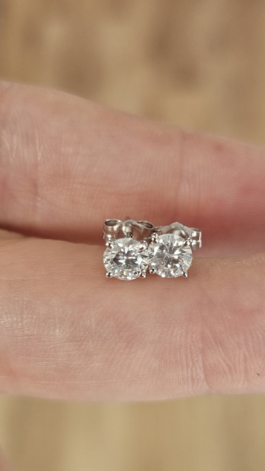 Natural Diamond Stud Earrings 14ct White Gold 1.01ctw GCI Cert Butterfly Back