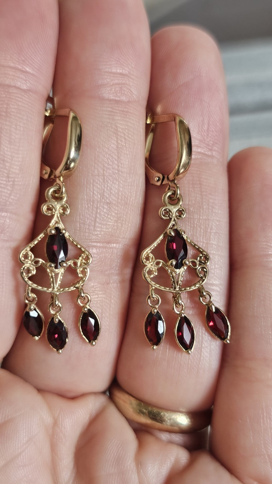 Vintage 9ct Yellow Gold Garnet Chandelier Drop Earrings 3.61g 41mm 375