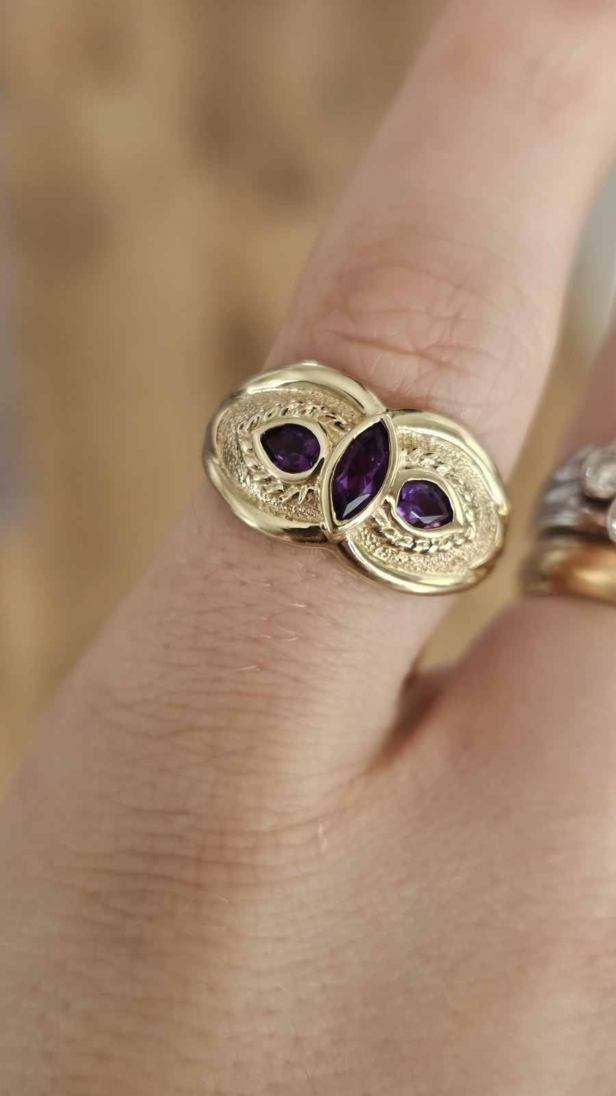 9ct Yellow Gold Amethyst Three Stone Statement Ring Size Q Hallmarked 3.60g