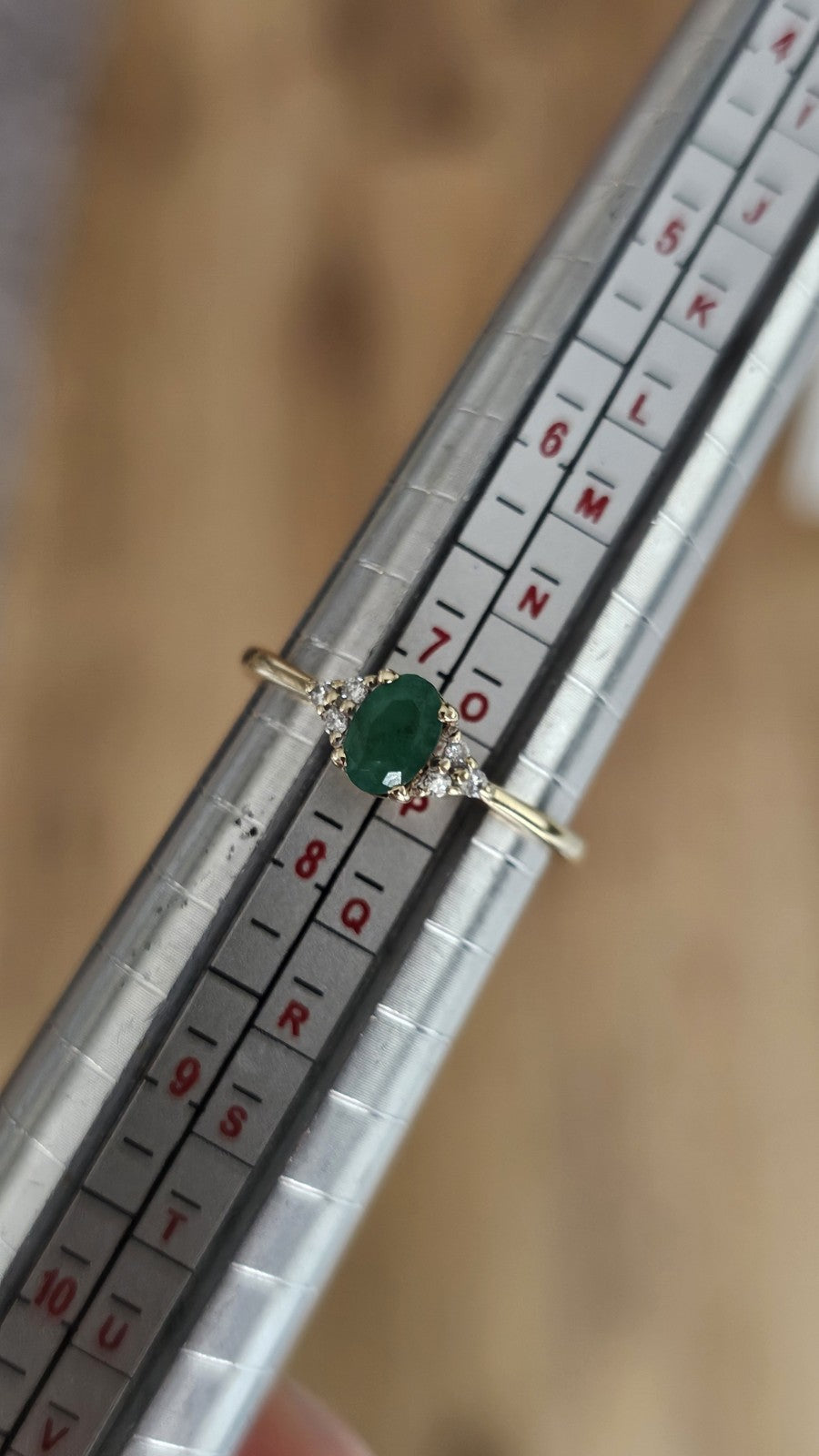 9ct Yellow Gold Natural Emerald & Diamond Ring Size O 1/2 Hallmarked 1.81g