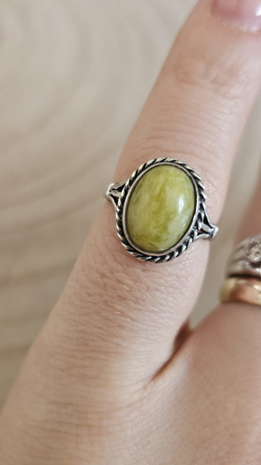 Vintage 925 Sterling Silver Connemara marble Celtic Ring Size L