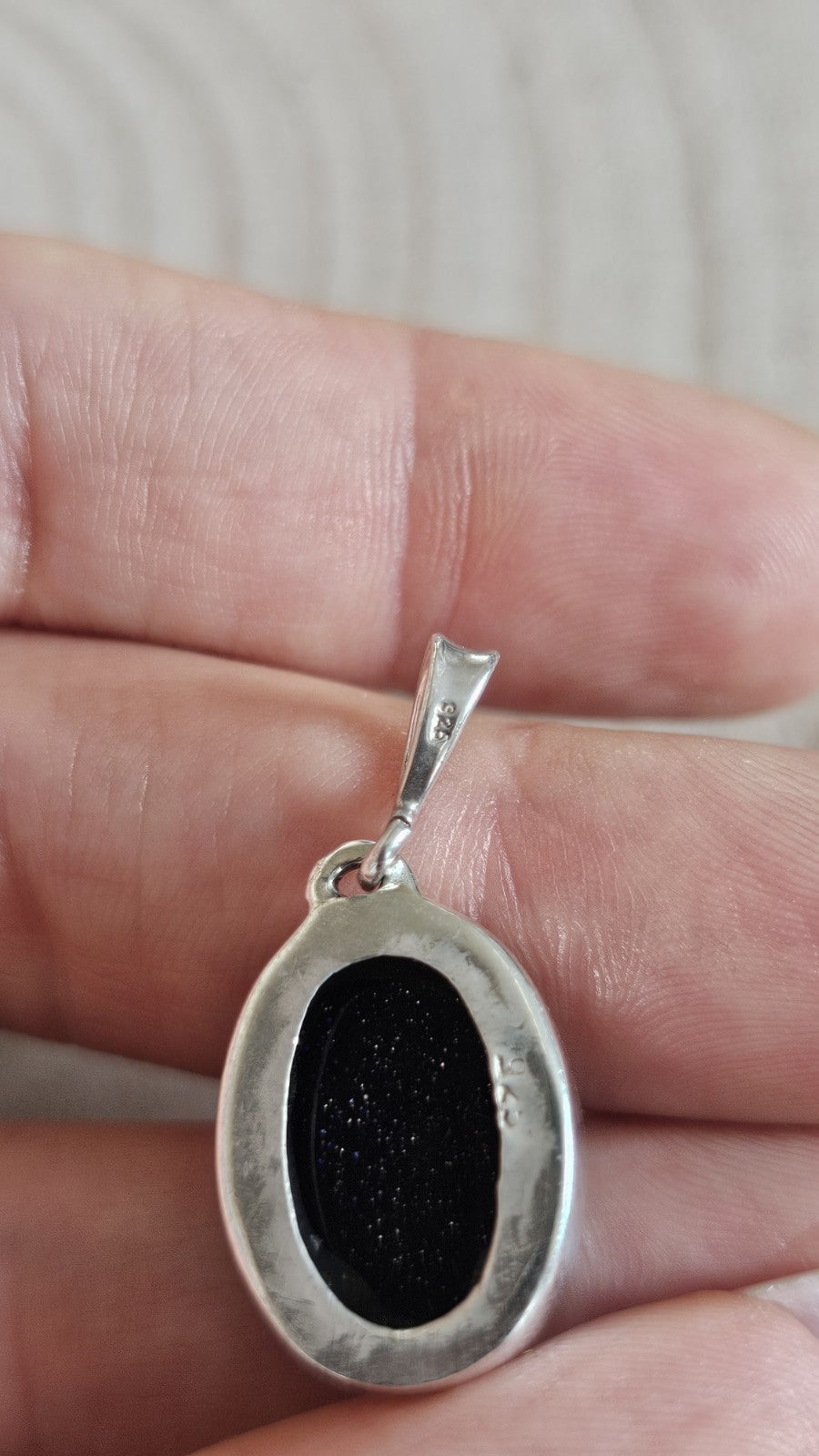 925 Sterling Silver Blue Goldstone Oval Pendant 6.40g , Length 31.63mm