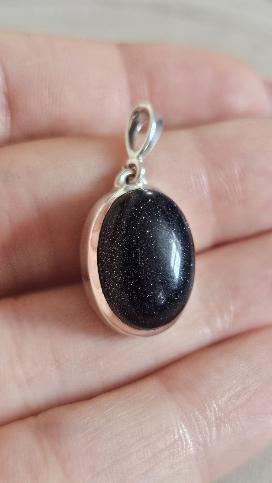 925 Sterling Silver Blue Goldstone Oval Pendant 6.40g , Length 31.63mm