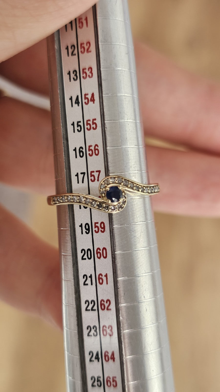 9ct Yellow Gold Natural Sapphire & Diamond 0.15ct Swirl Ring Size Q Hallmarked