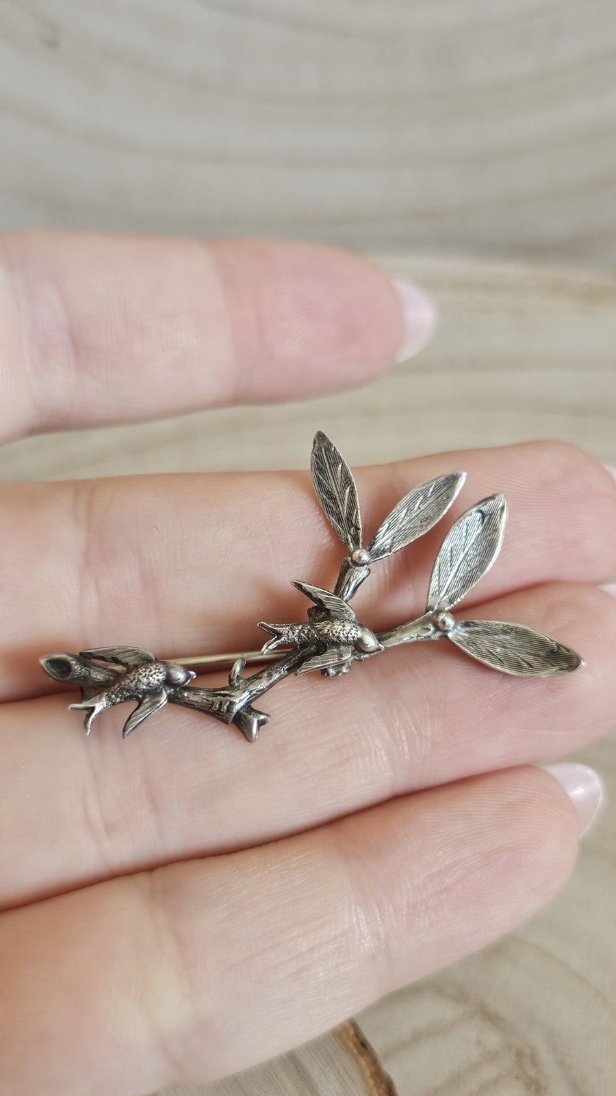 Vintage Silver Swallow Bird & Leaf Branch Brooch Pin 47mm 2.82g