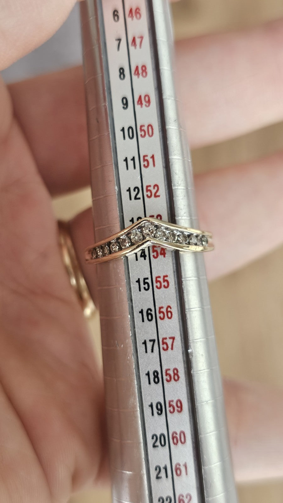 💎 9ct Yellow Gold 0.25ct Natural Diamond Wishbone Ring – Size N 💛