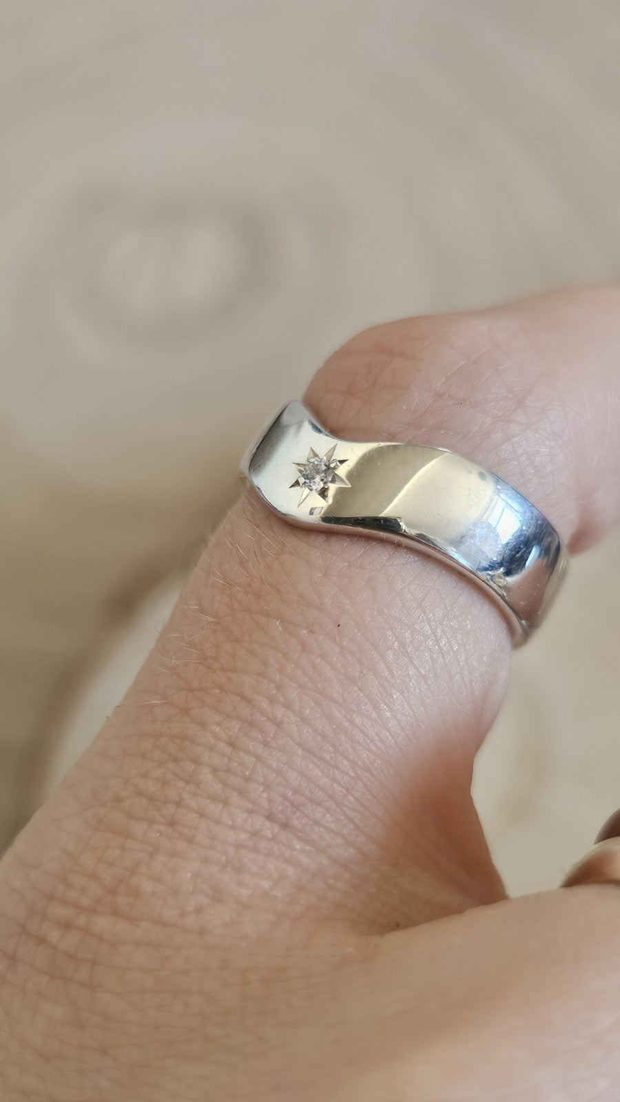 925 Sterling Silver CZ Starburst Wave Ring Size M 1/2 4.13g