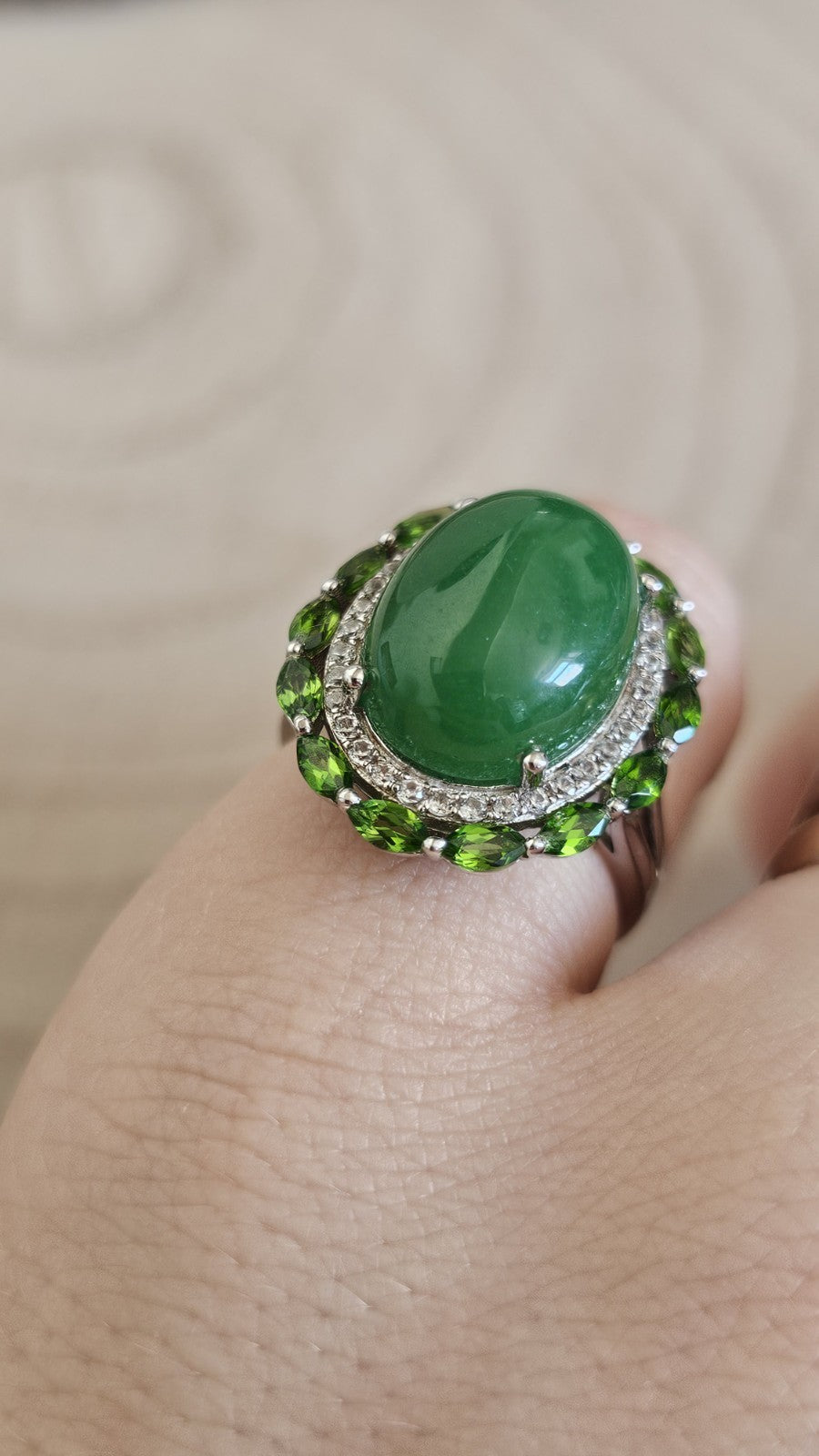 925 Sterling Silver Jade Peridot Green Gemstone Statement Ring Size O 1/2