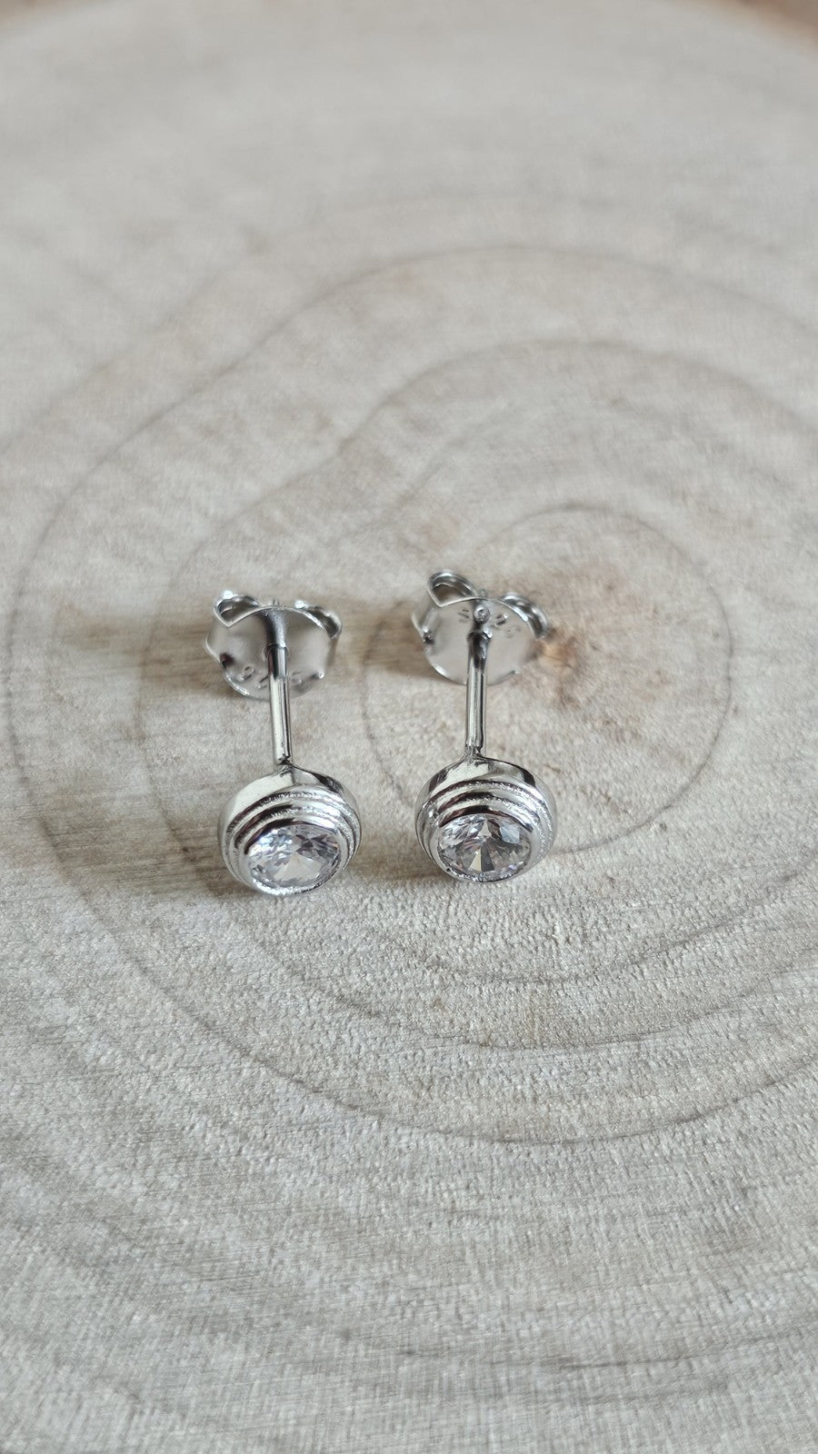 925 Sterling Silver CZ Round 6mm Stud Earrings Rhodium Plated New