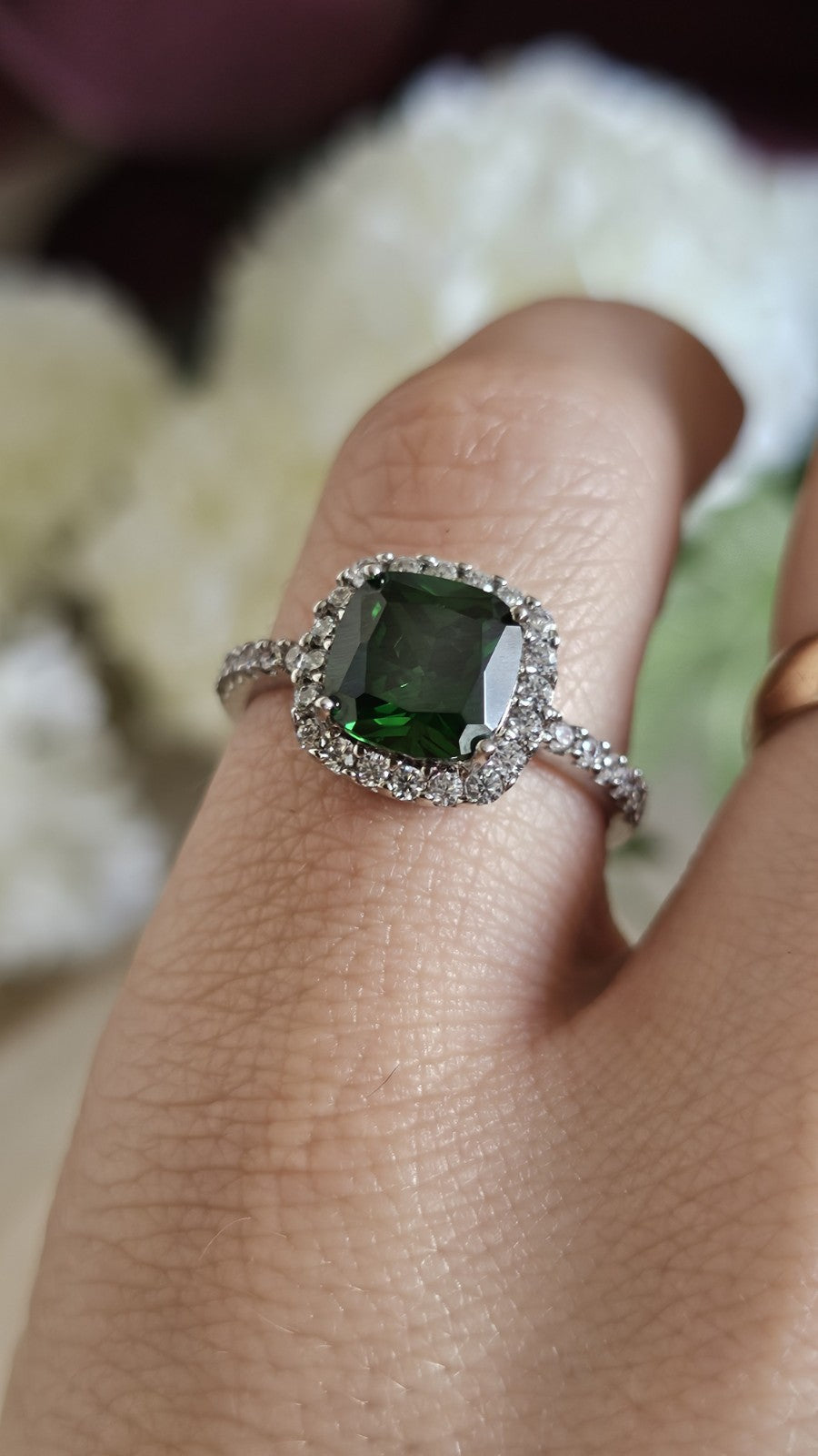 925 Sterling Silver Green CZ Halo Ring Size Q Cushion Cut 3.06g