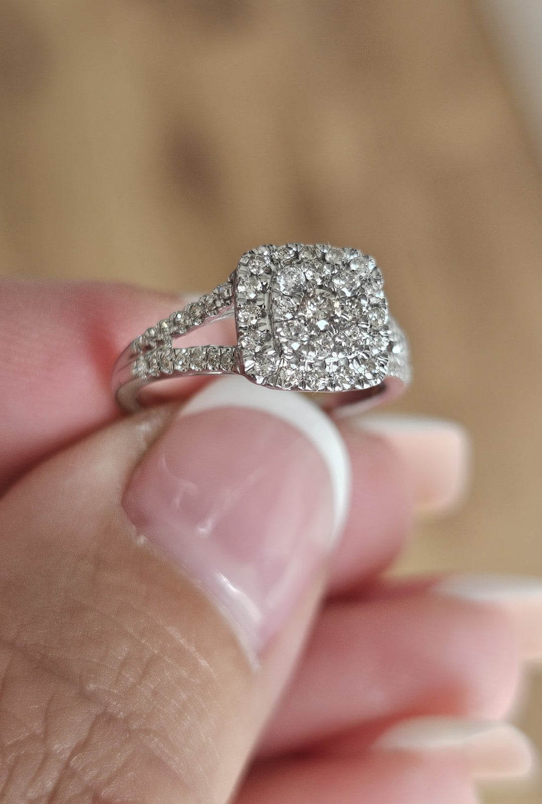 💎 9ct White Gold 0.50ct Natural Diamond Cluster Ring – Size K½ – Sparkling