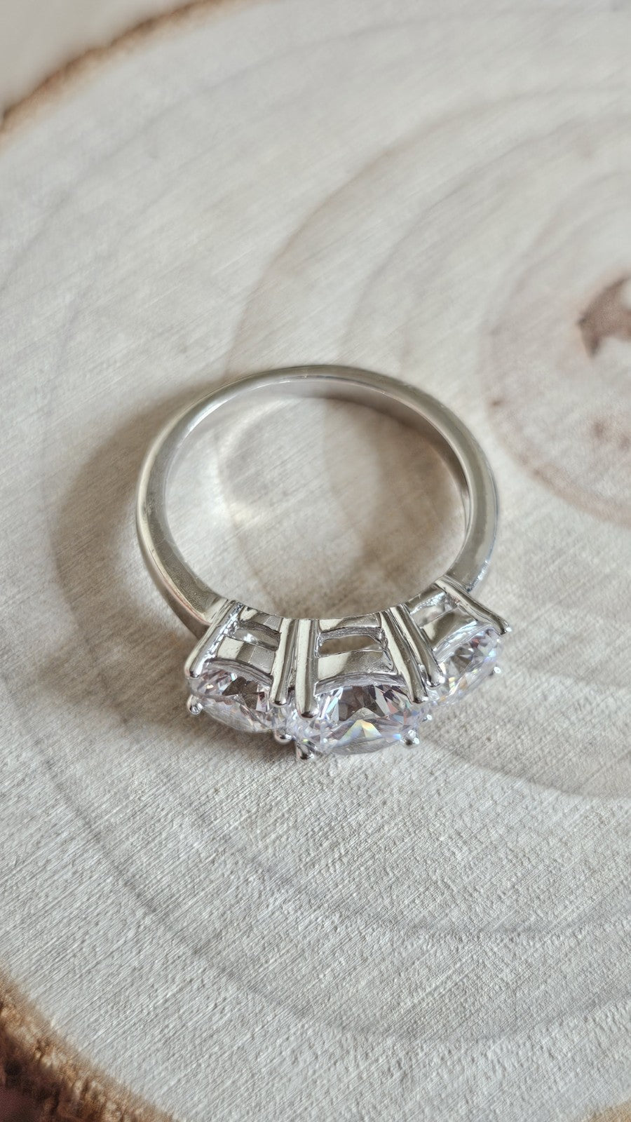 925 Sterling Silver Three Stone Cubic Zirconia Trilogy Ring – Size P – 4.81g