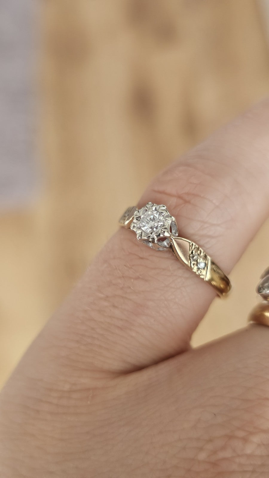 Vintage 9ct Yellow Gold 0.15ct Natural Diamond Illusion Set Ring Size Q 