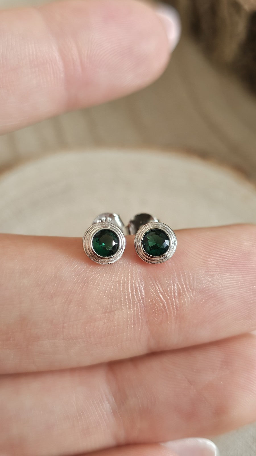 925 Sterling Silver Green CZ Stud Earrings 6mm Round Bezel Style New