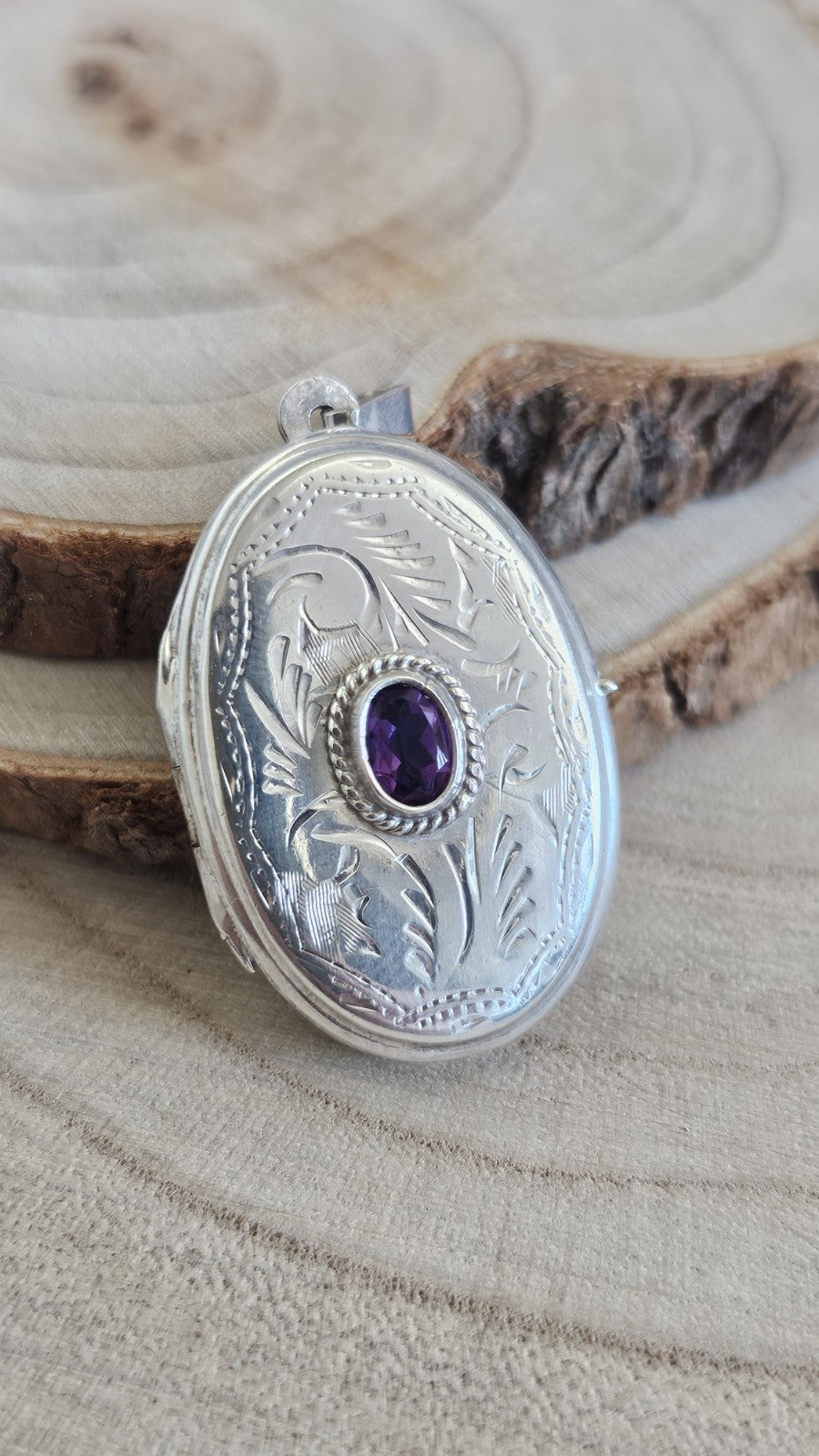 925 Sterling Silver Amethyst Locket Pendant Engraved Floral 7.87g 43mm